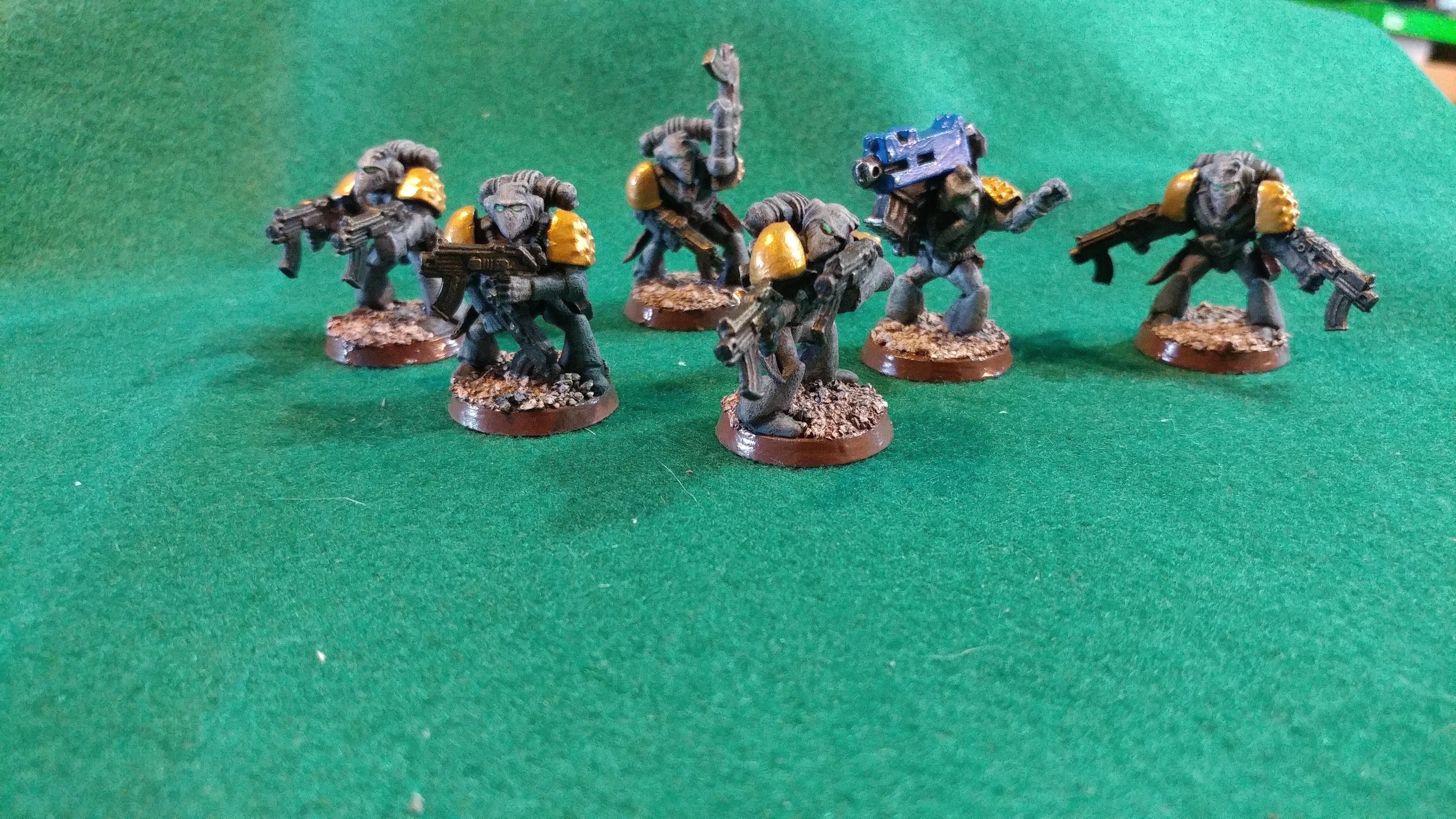 4 Beakies w/ heavy bolter