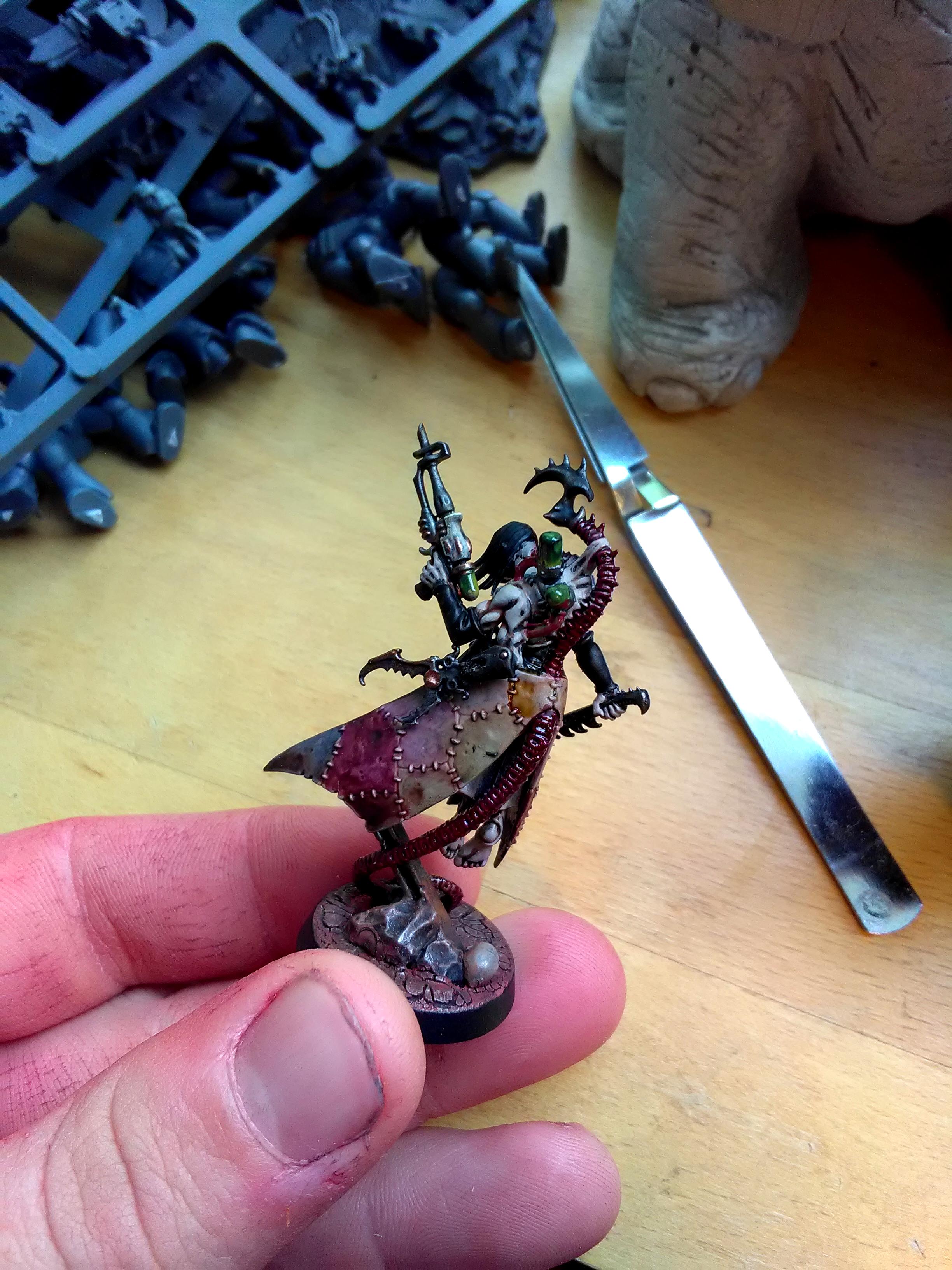 Dark Eldar, Haemonculus,back