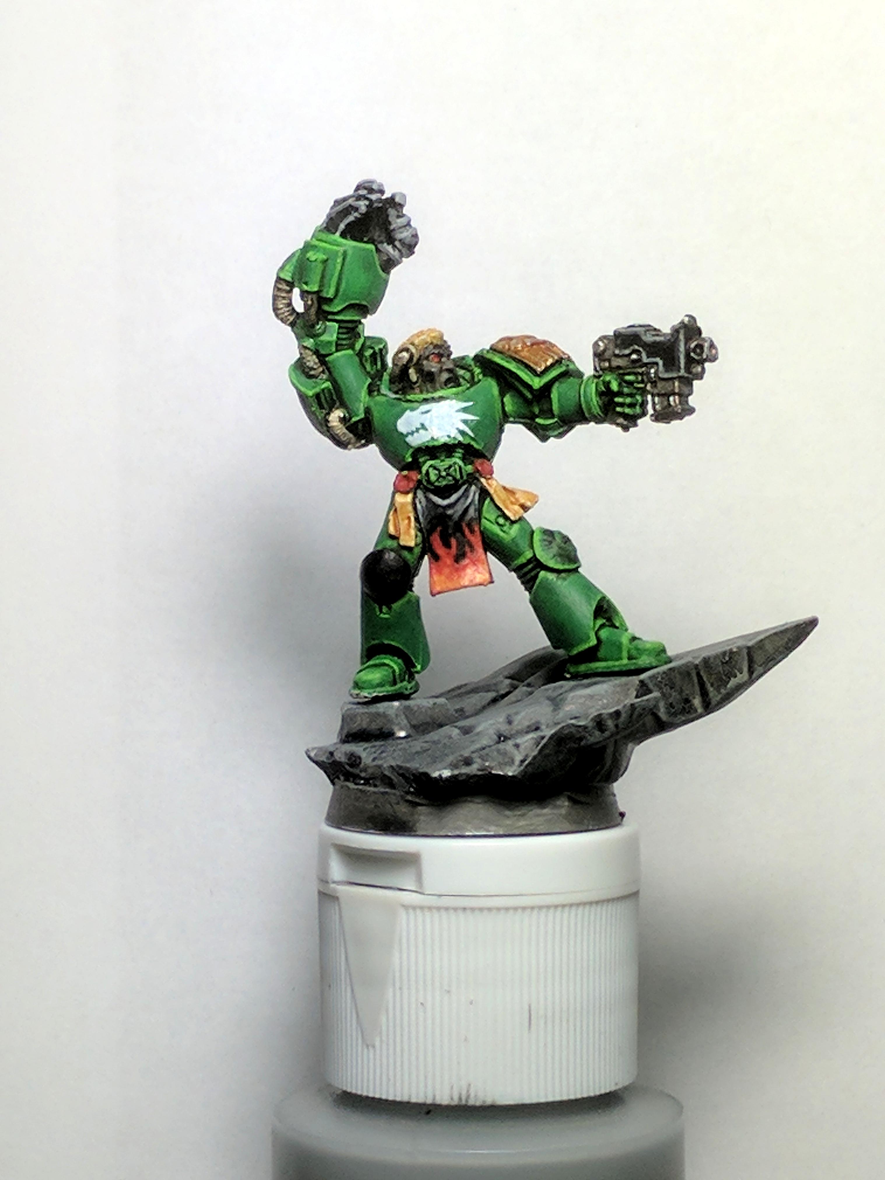 Captain, Power Fist, Salamanders, Space Marines