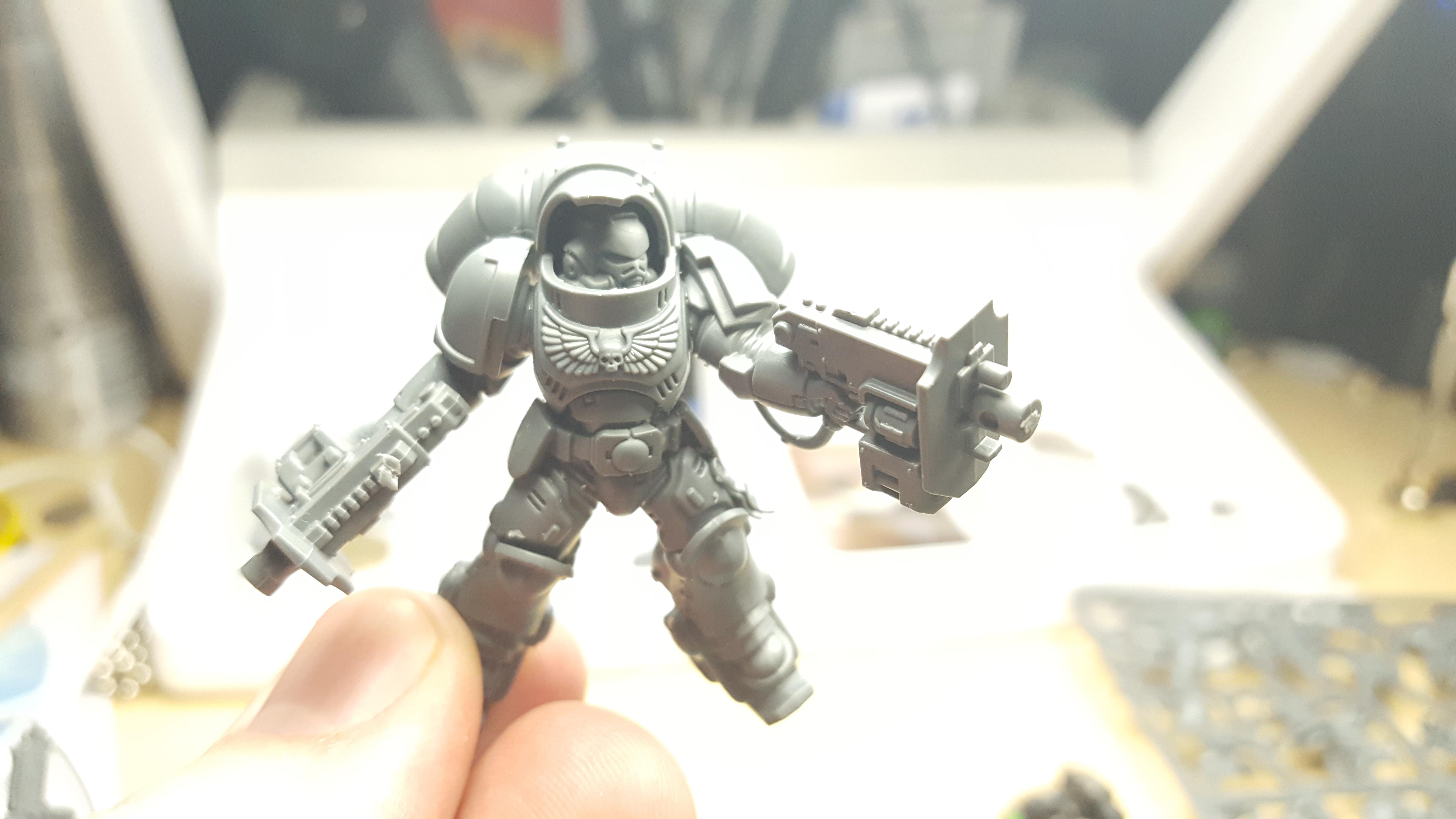 Inceptor with assault bolters
