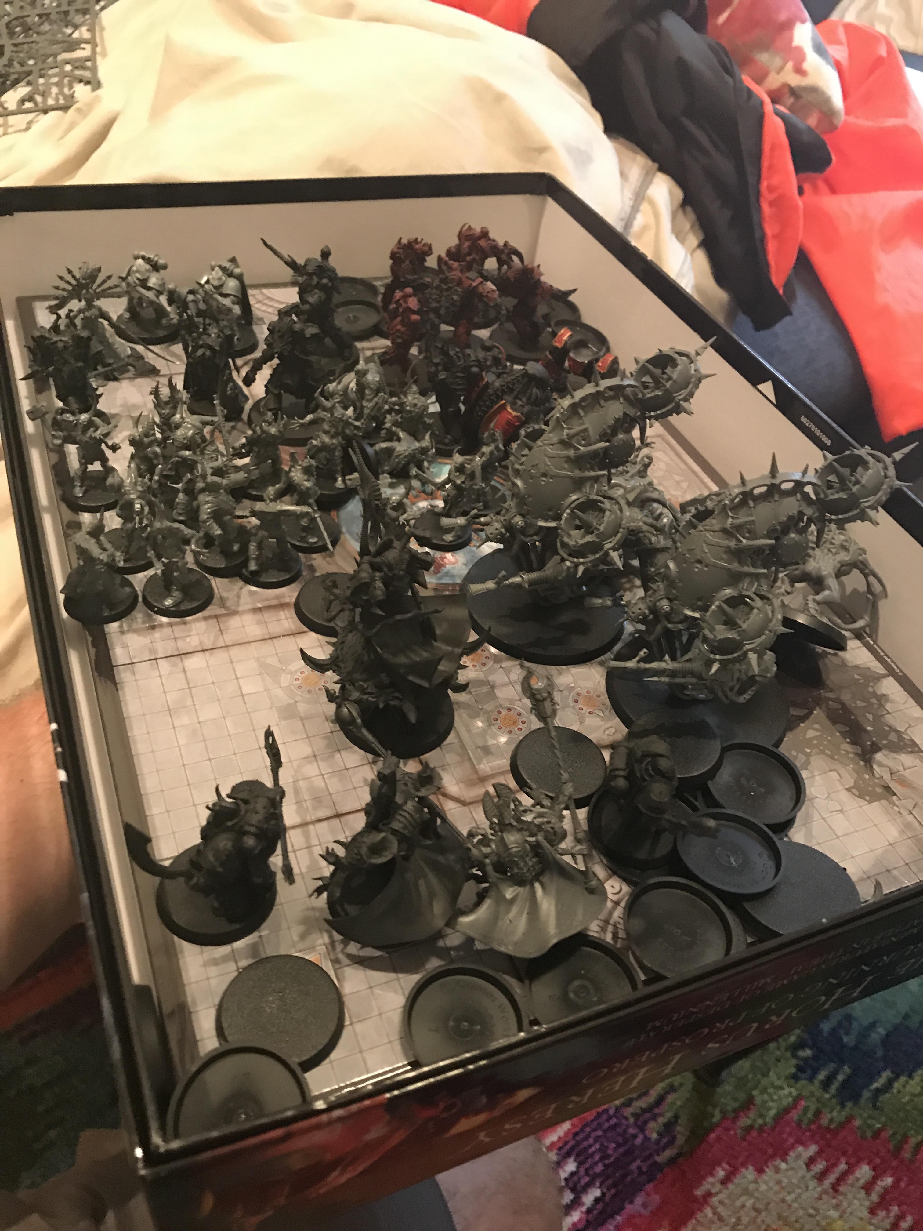 Then I have 2 Dark Imperiums worth of Deathguard and a few more chaos marines