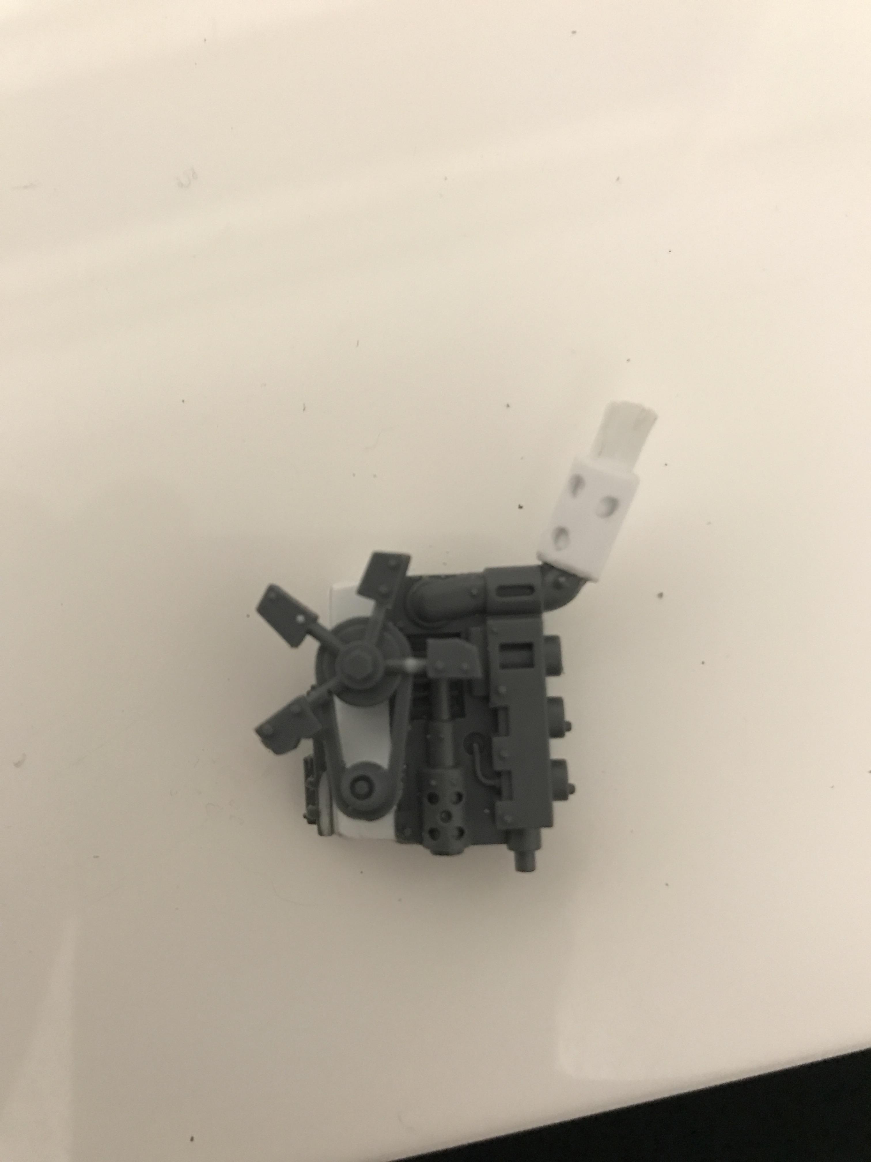 Back pack mechs wip to run da klaw 