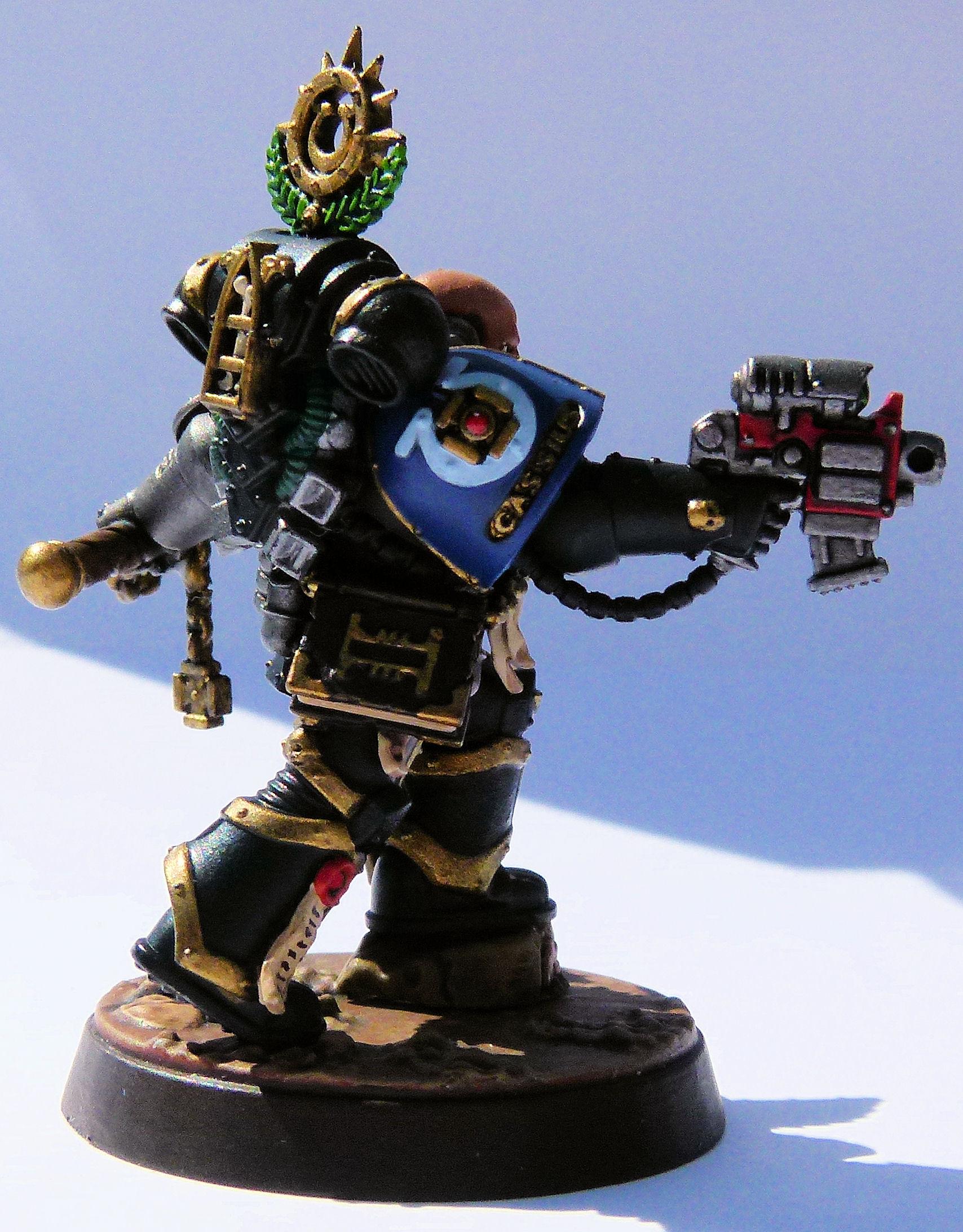 Deathwatch Chaplain Cassius Right