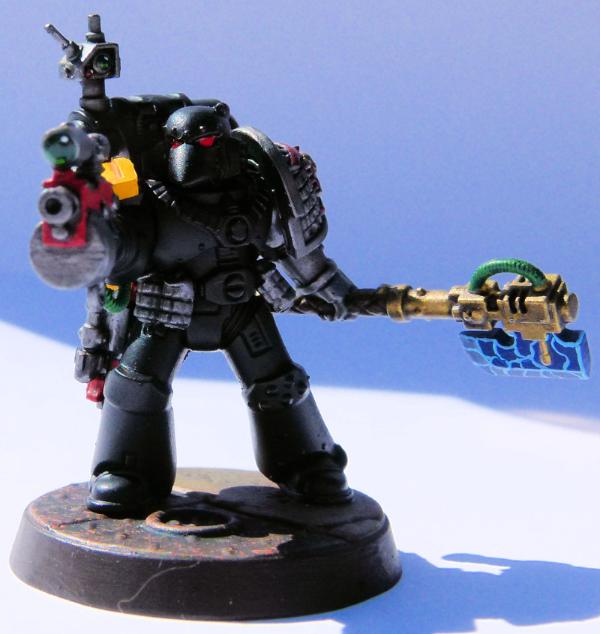 881294_sm-Deathwatch%20Crimson%20Guard%2