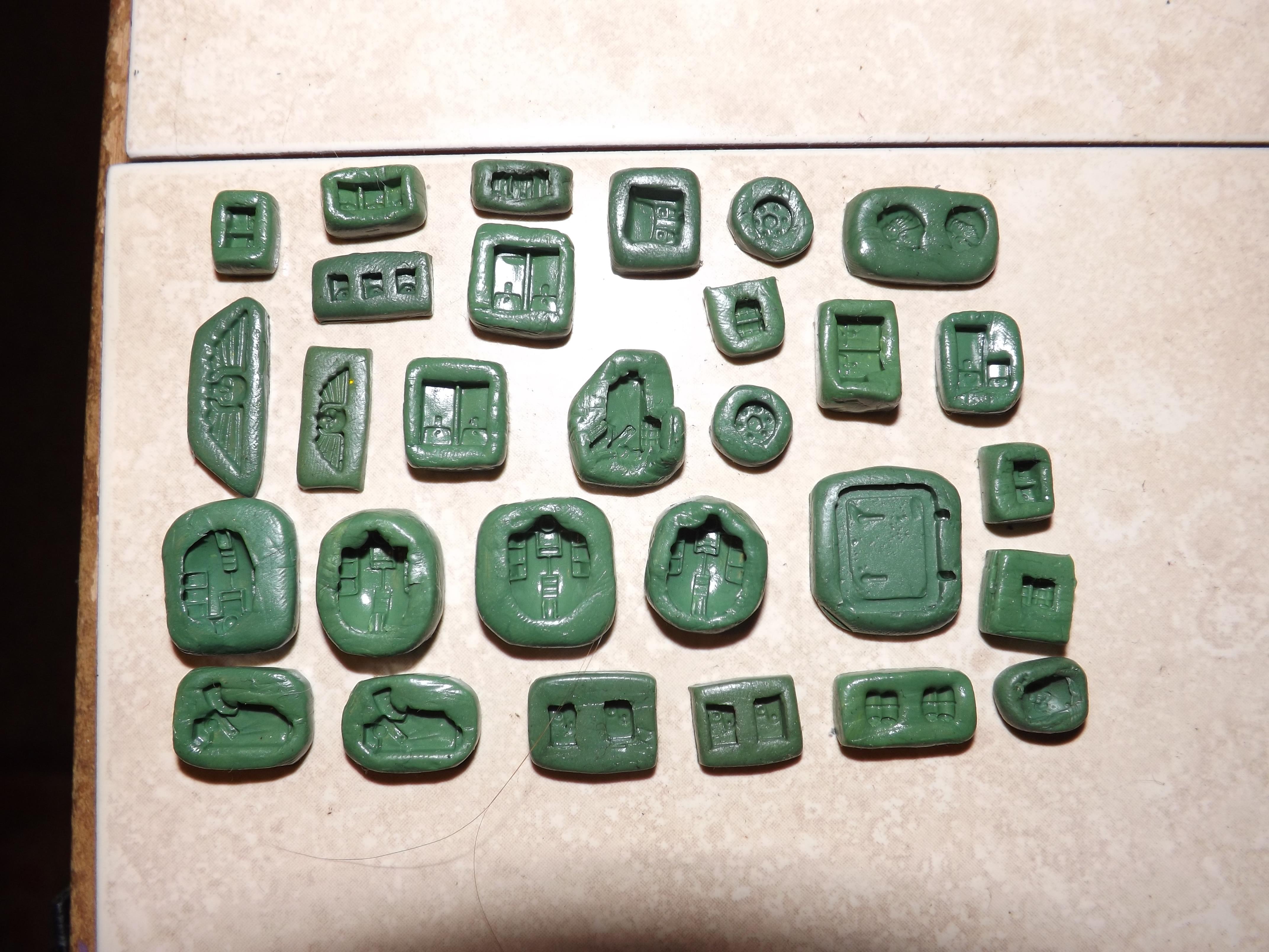 Green Stuff Molds.(2)