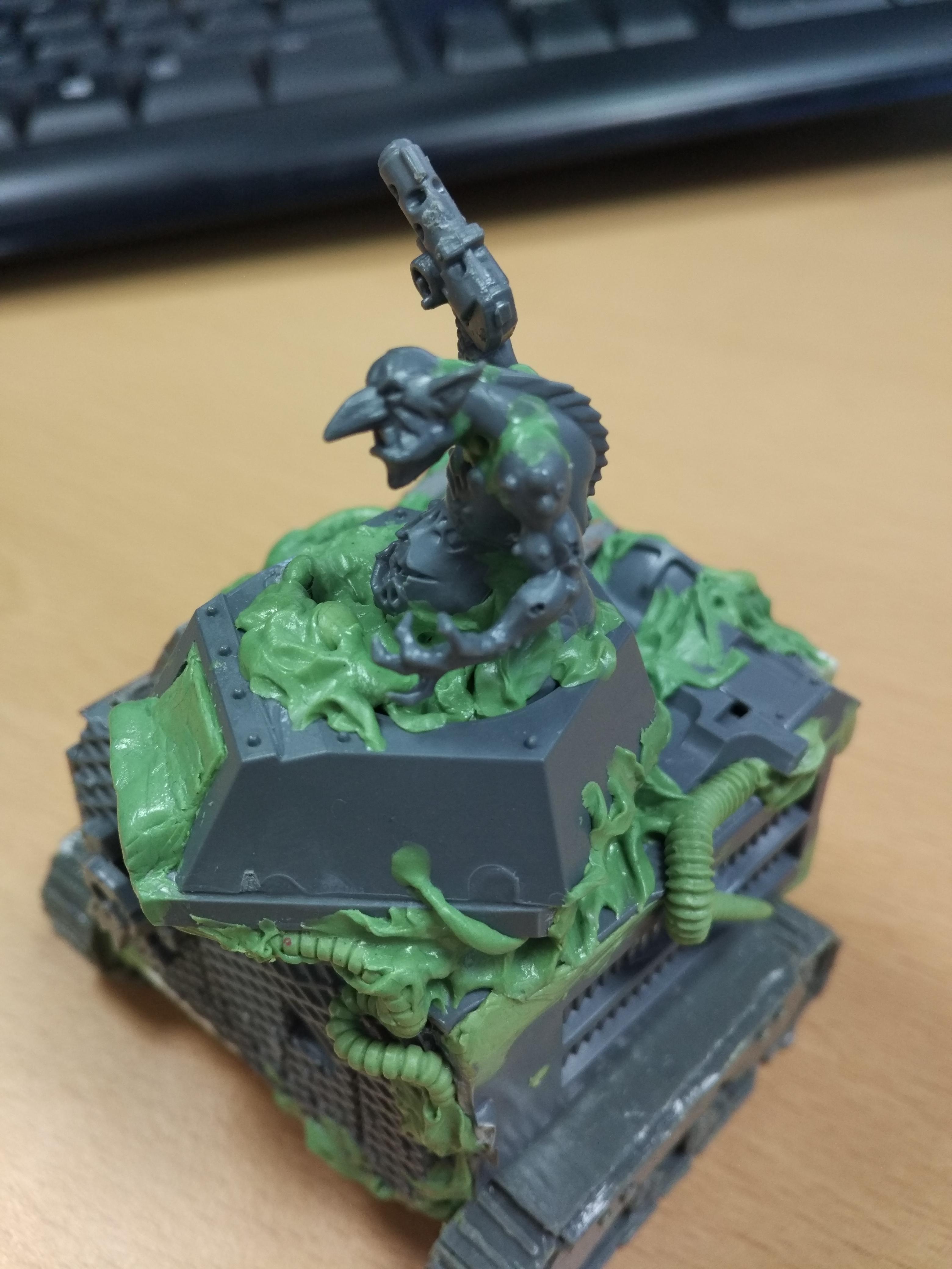 Grot tank 1