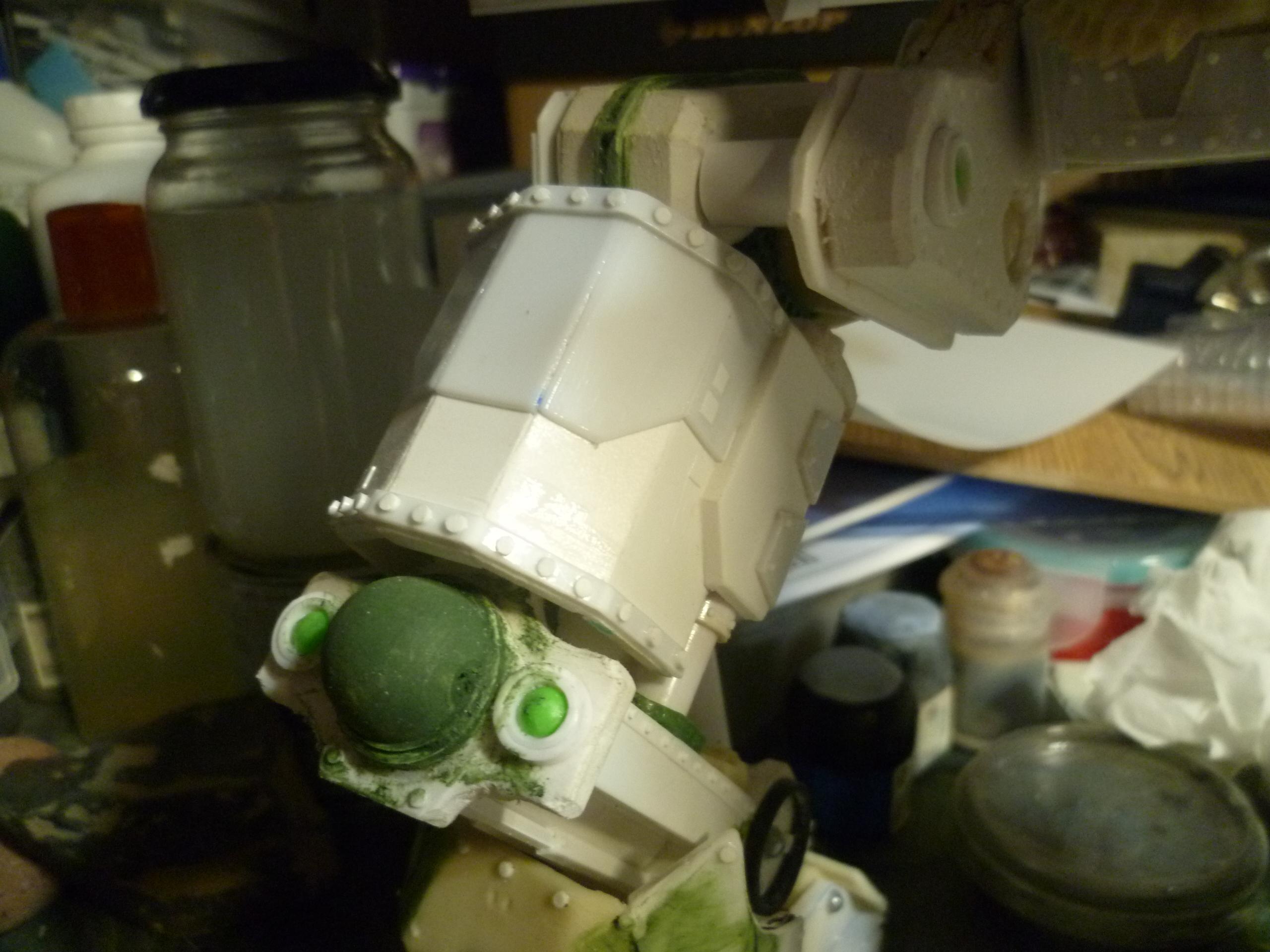 Titan, Warhound, Warhound thigh armour