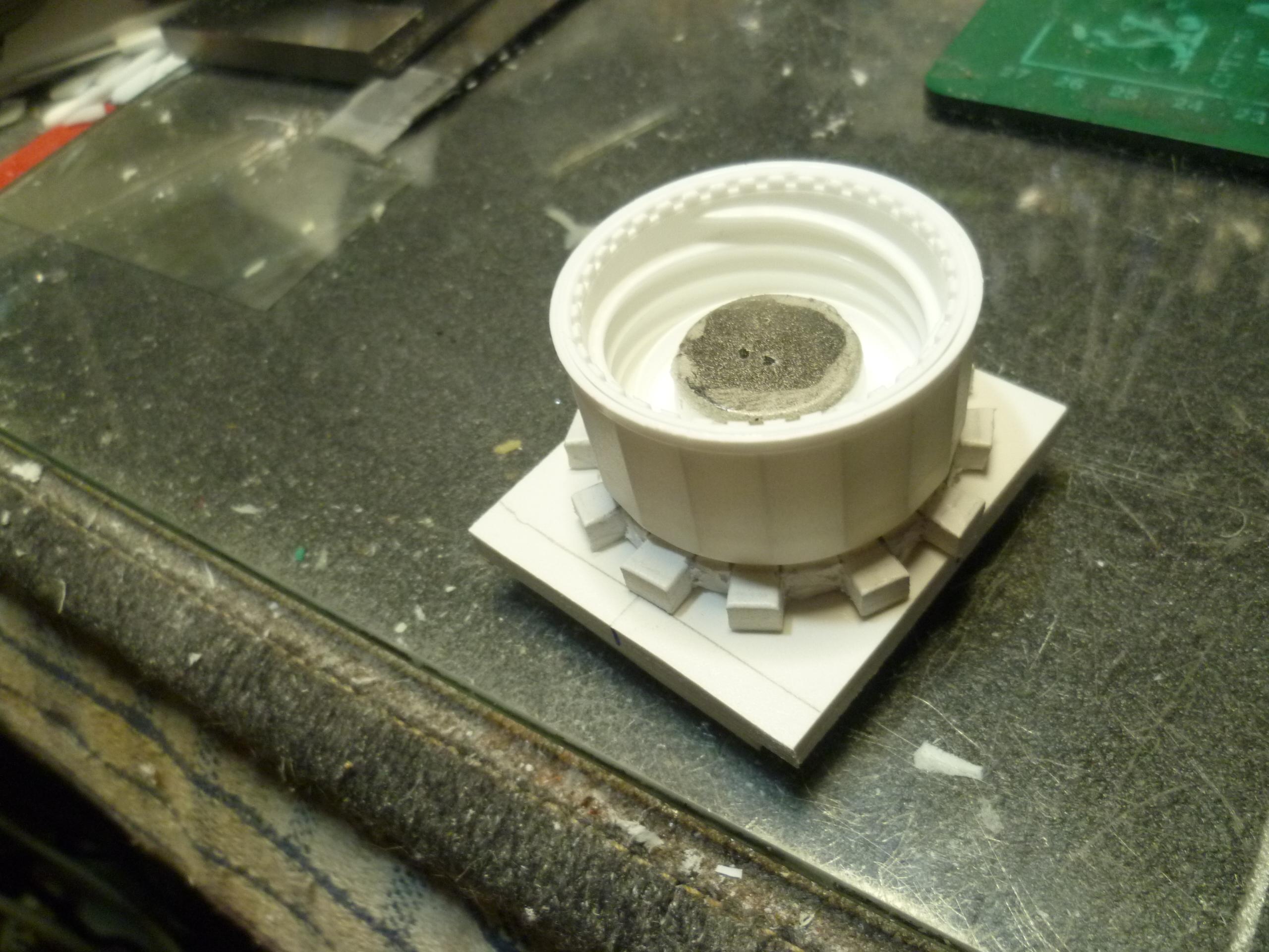Titan, Warhound, Warhound neck coupling