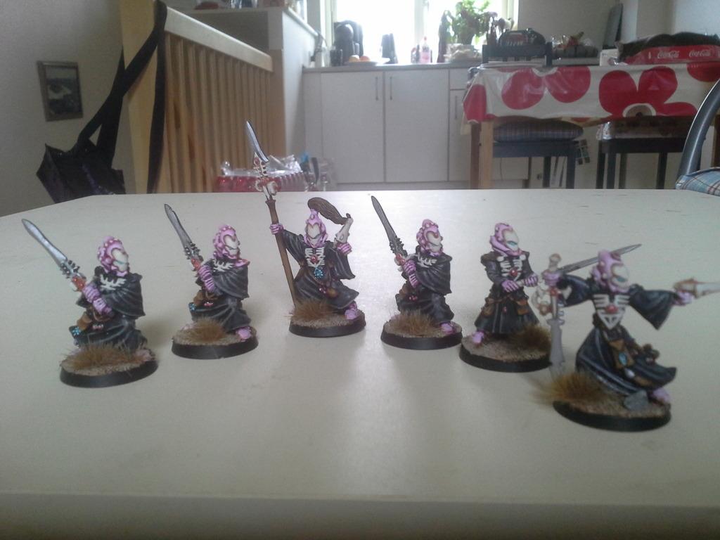 Pink Eldar Warlocks