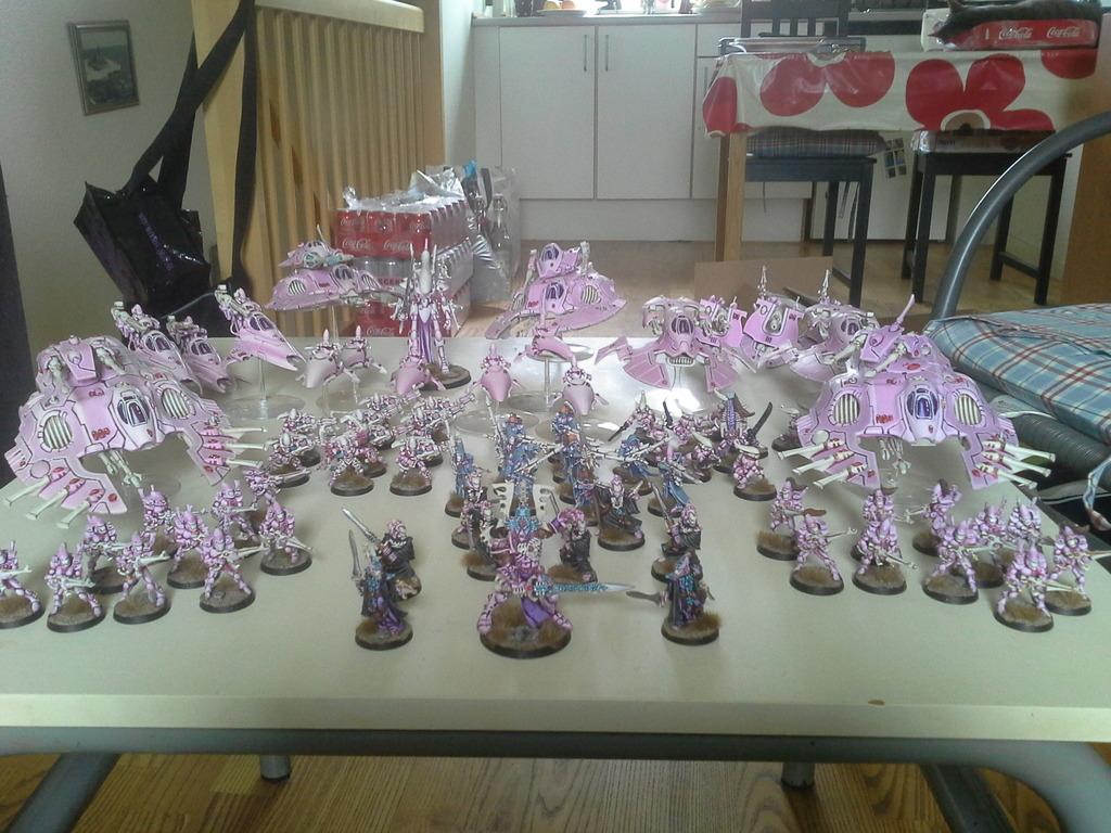 Pink Eldar Group shot