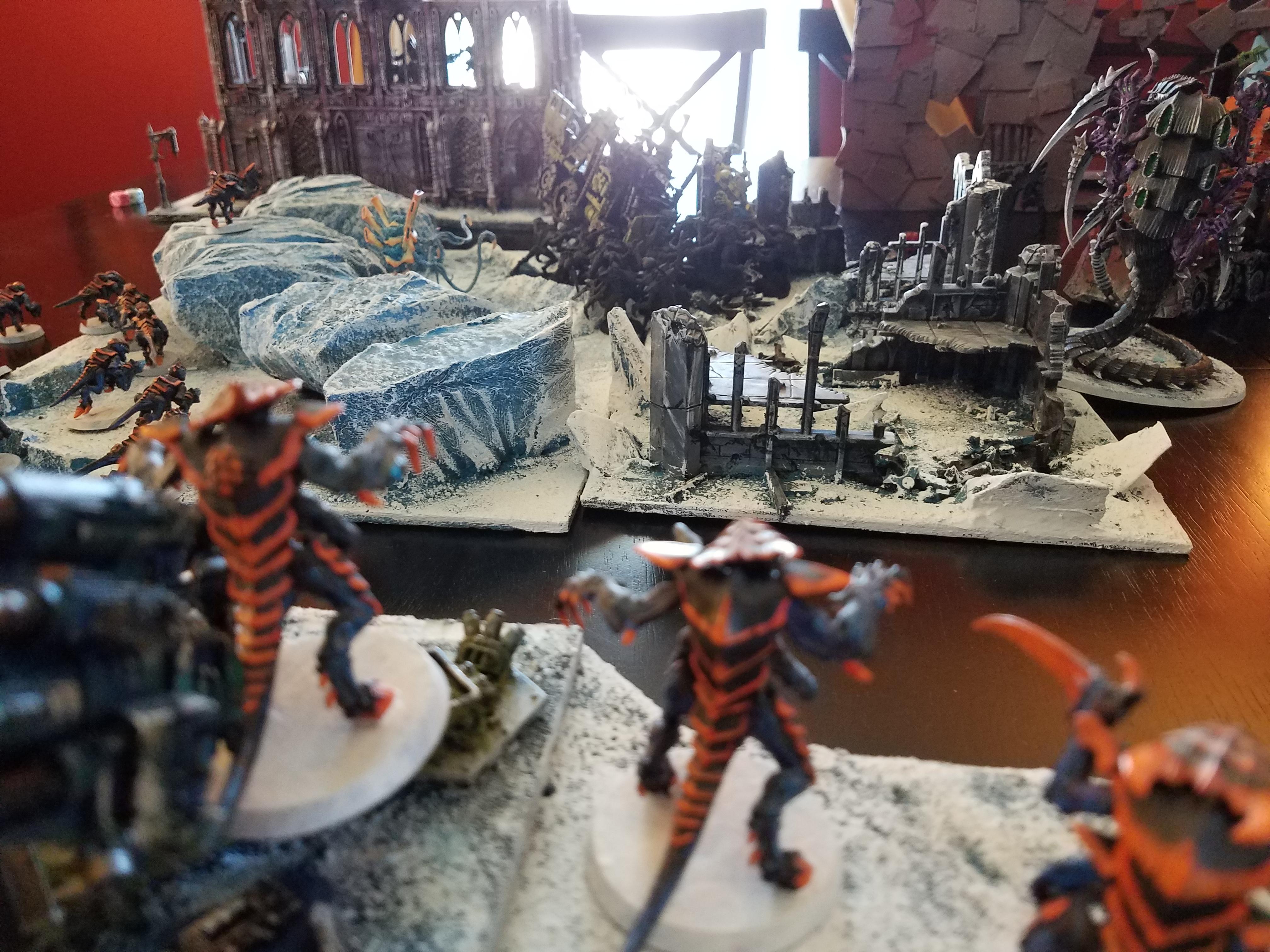 8th, Battle, Orks, Ruins, Tyranids