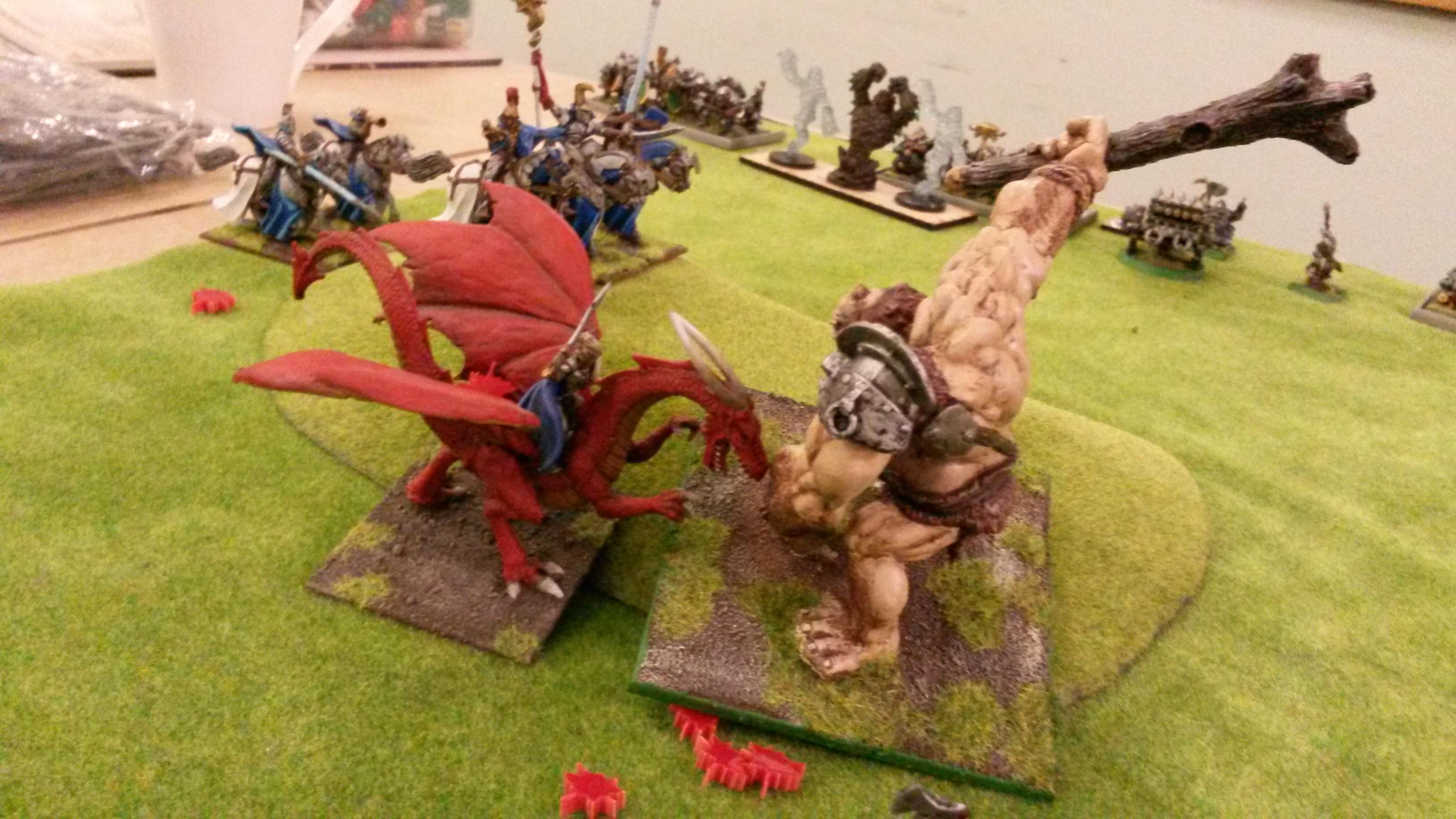 Giant vs Dragon