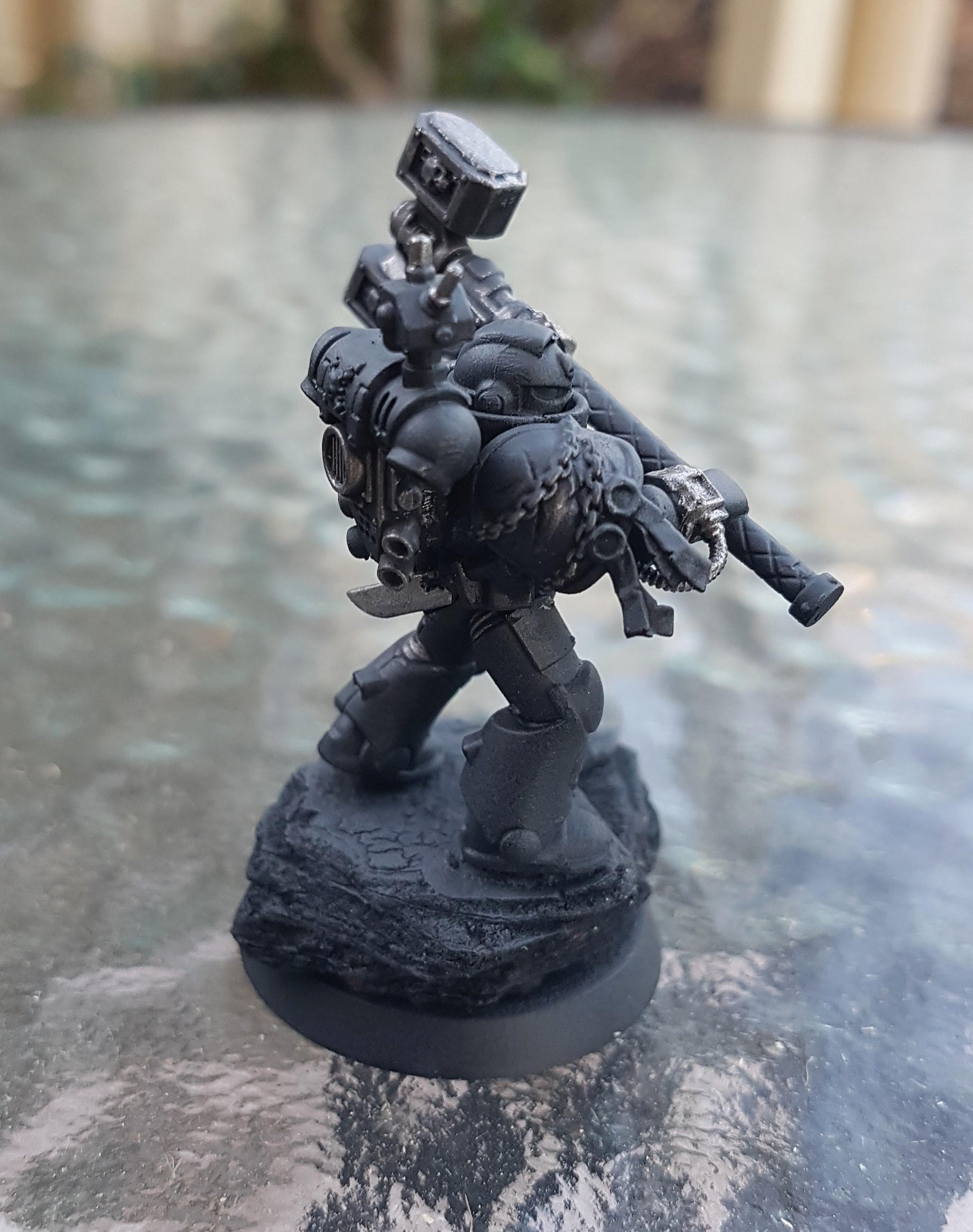 Black basecoat, dark grey topdown coat, leadbelcher on bits