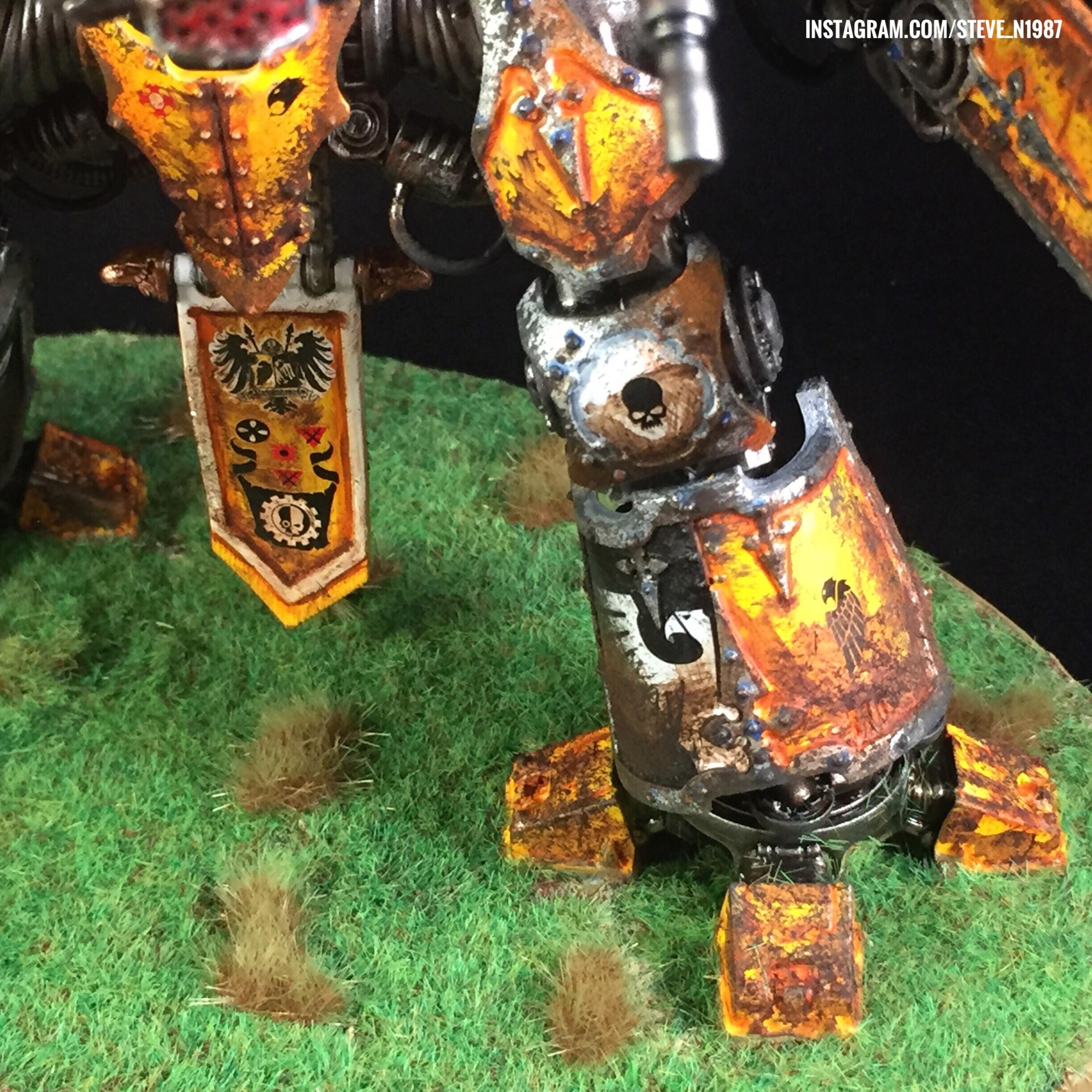 Dirt and grime on the leg armour