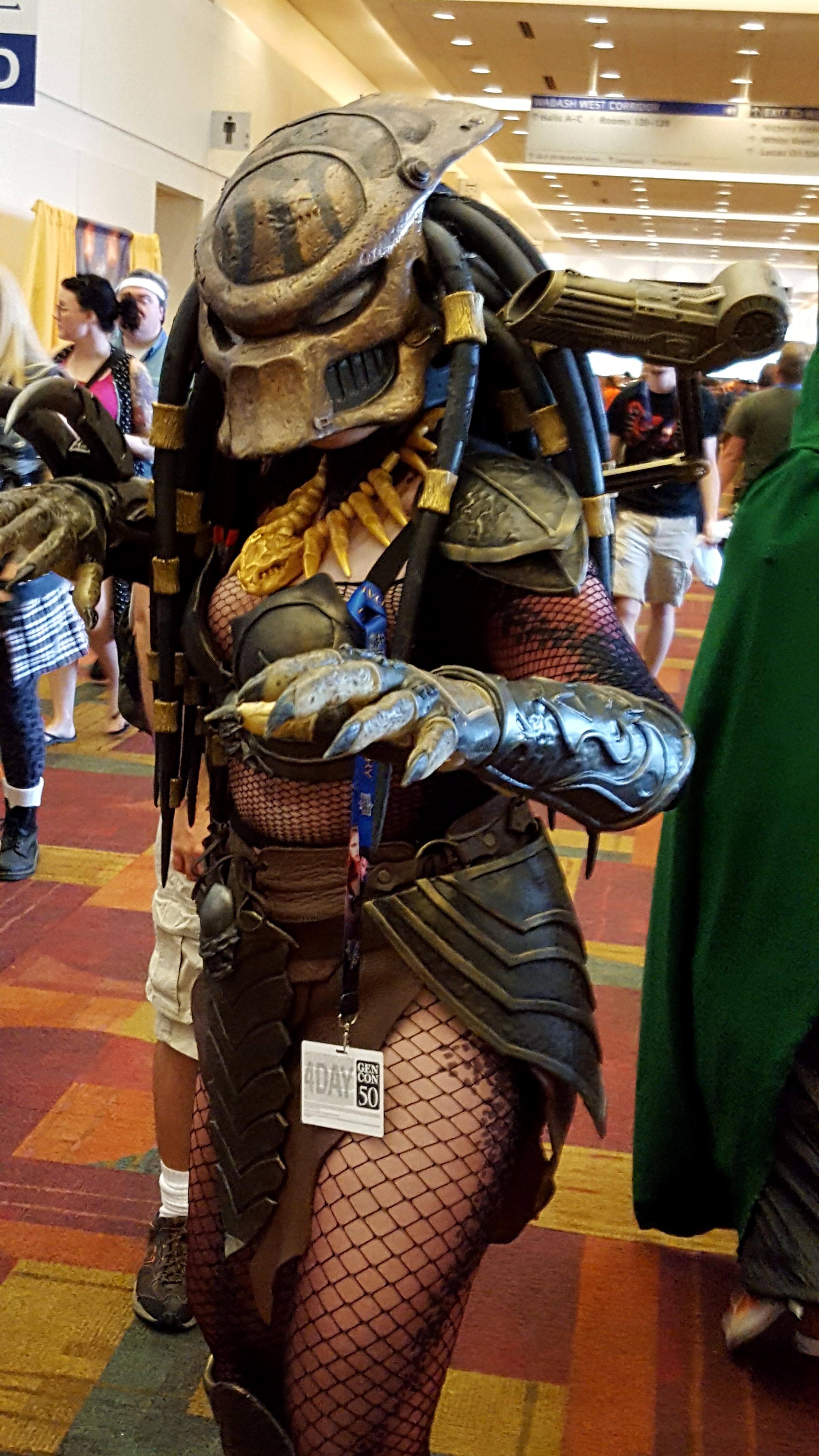 Female Predator Cosplay GenCon