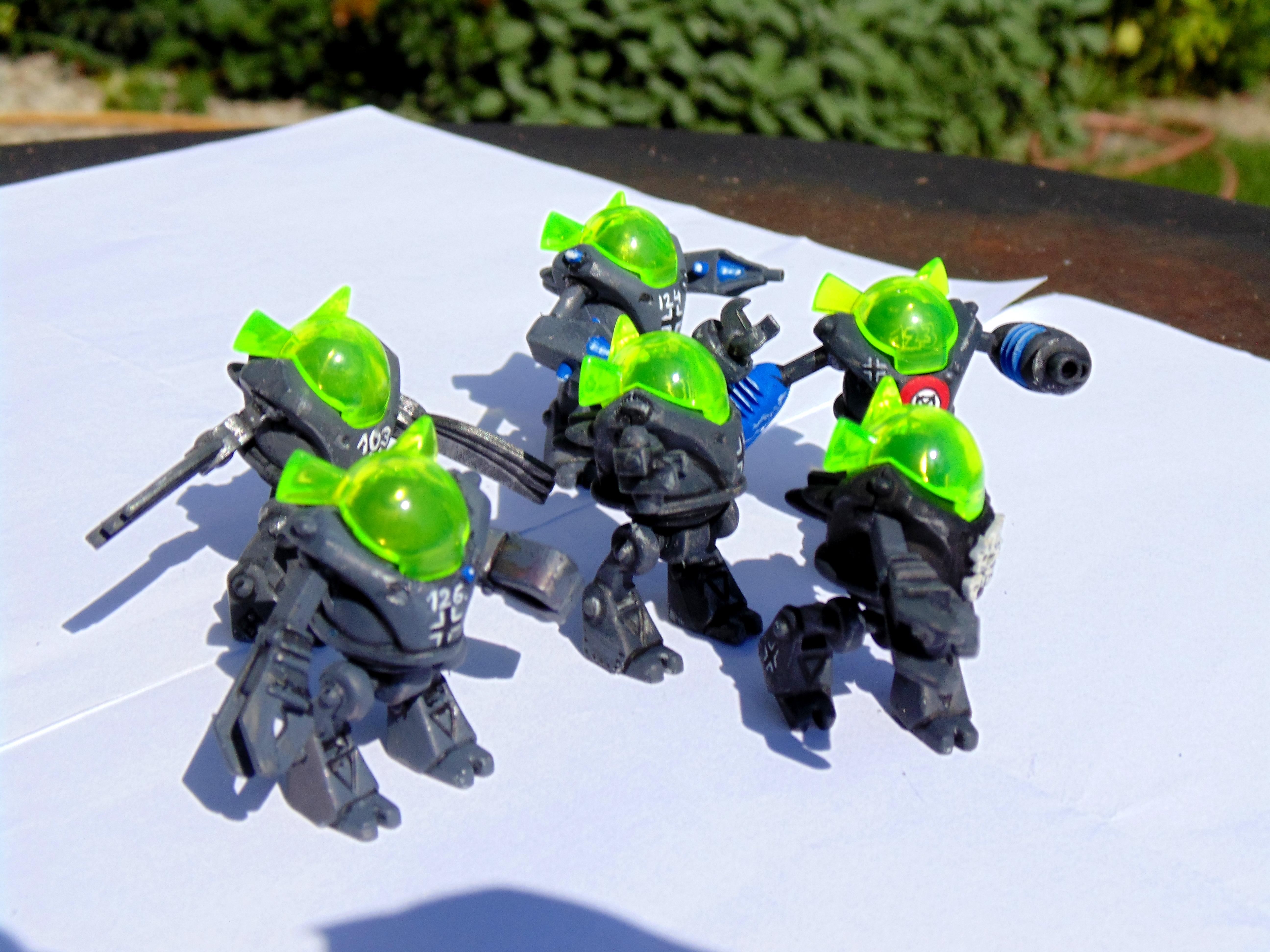 &uuml;-ei, America, Army, Comparison, Conversion, Dreadnought, Dust, Germans, Japanese, Military, Robot, Russians, Size, Tactics, Walker, Work In Progress, World War 2