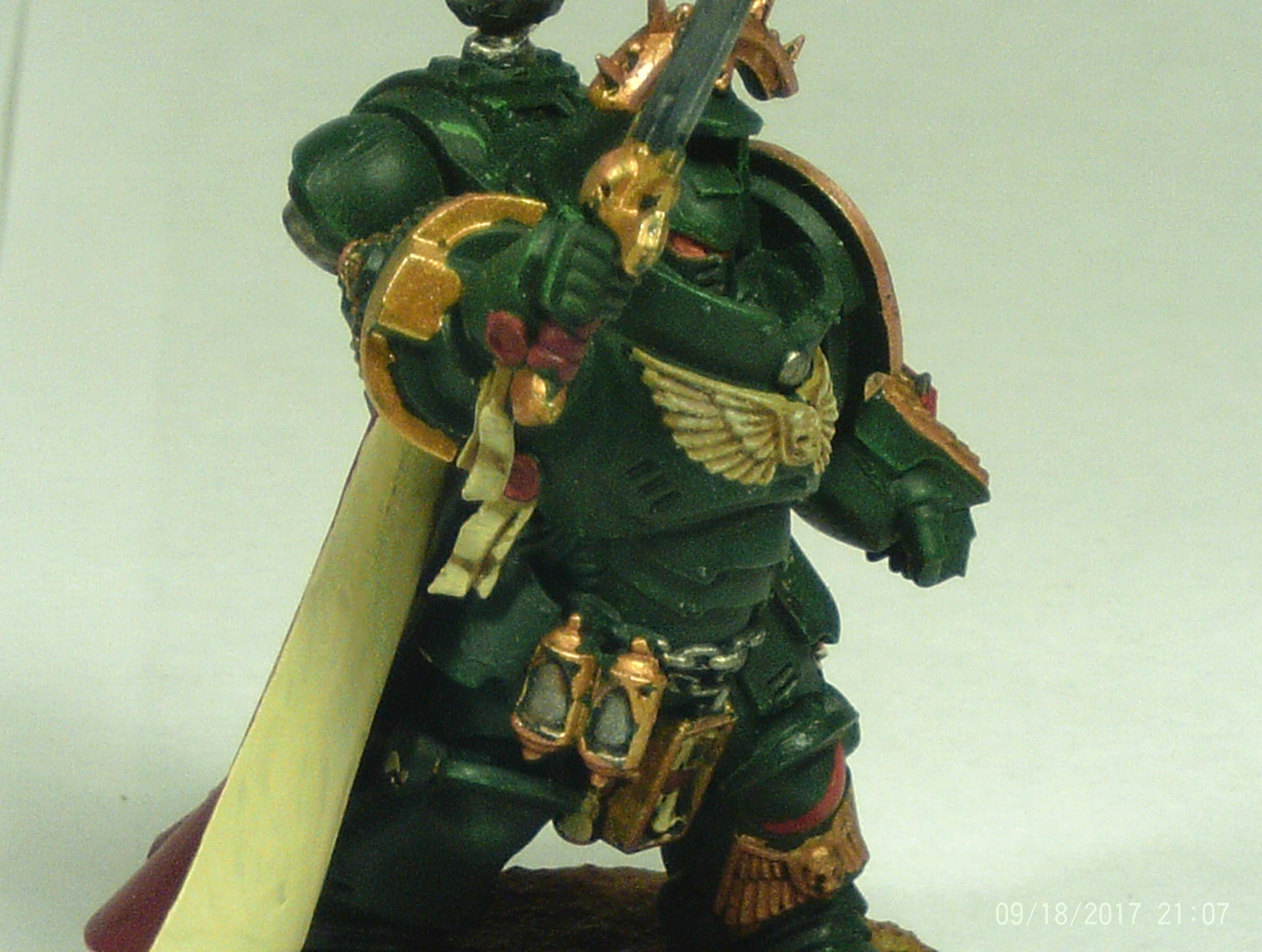 Gravis Captain Right Side