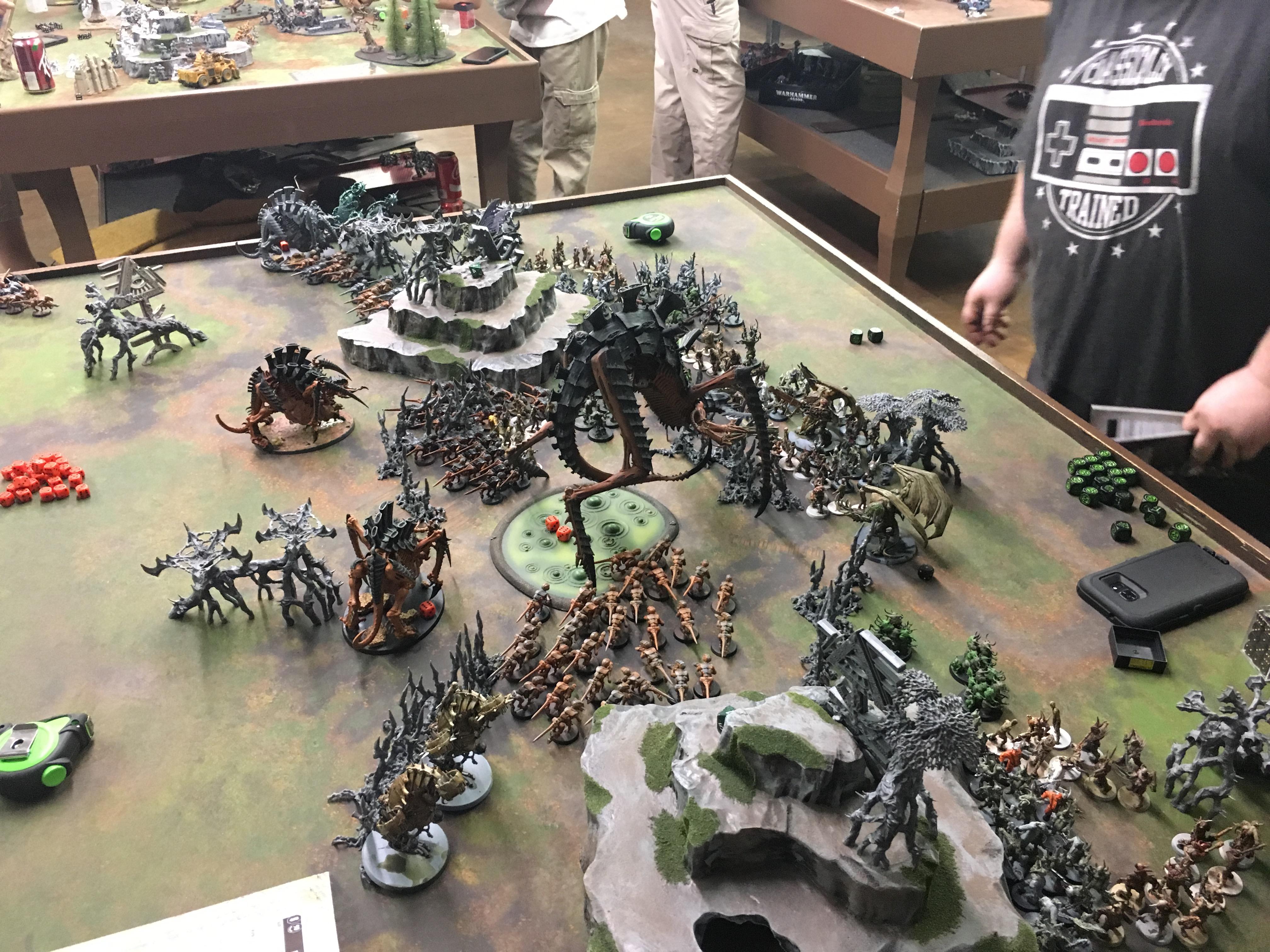 Bio Titan vs Daemons 