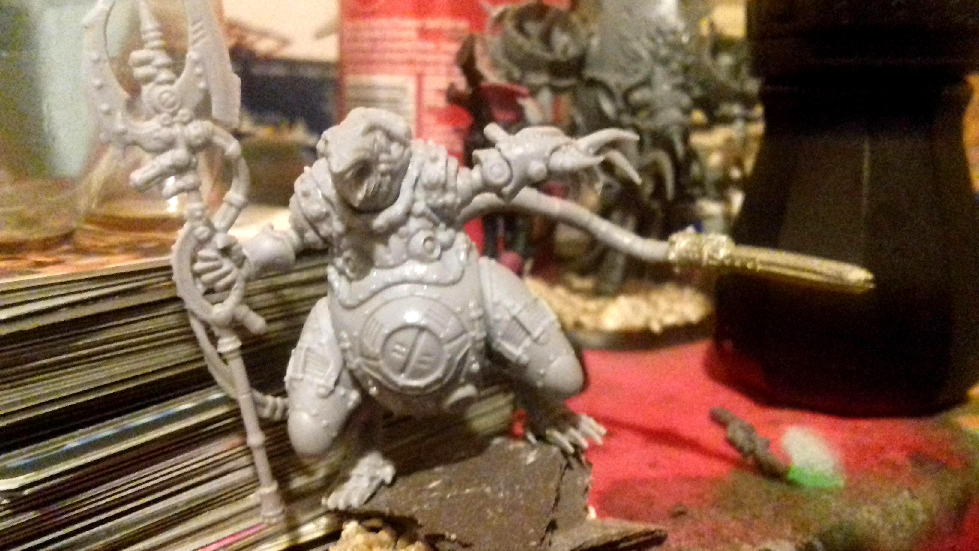 Adeptus Mechanicus, Clan Moulder, Clan Skryre, Conversion, Games Workshop, Plague Monks, Skaven, Skaven Mechanicus, Skiitari, Warhammer 40,000