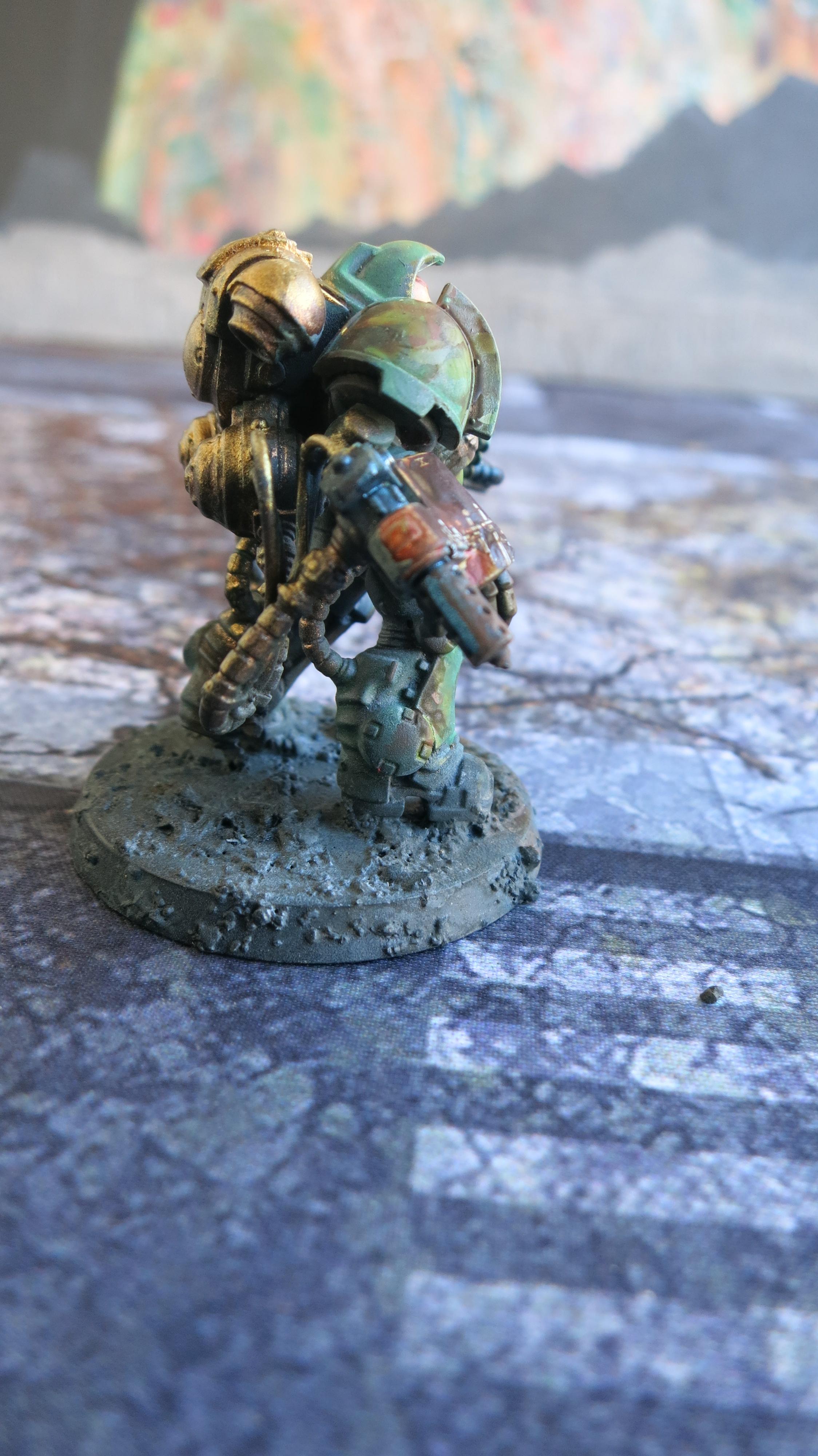 Aggressor, Flamestorm Guantlets. Primaris