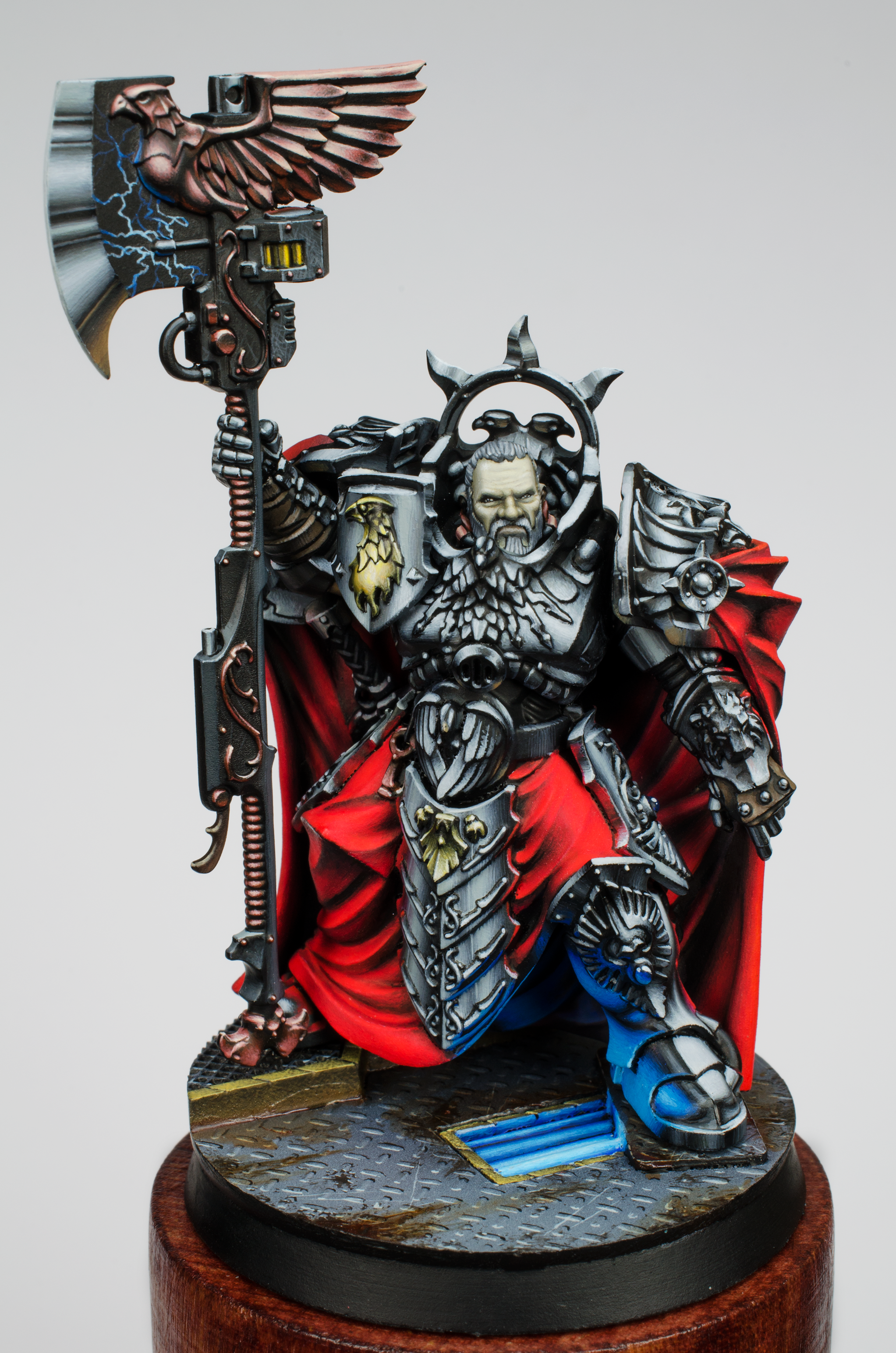 Warhammer paint. Адептус Кустодес Warhammer 40000 миниатюры. Миниатюры вархаммер 40000 Кустодес. Вархаммер 40000 Адептус Кустодес миниатюры. Кустодес Warhammer 40000 миниатюры.