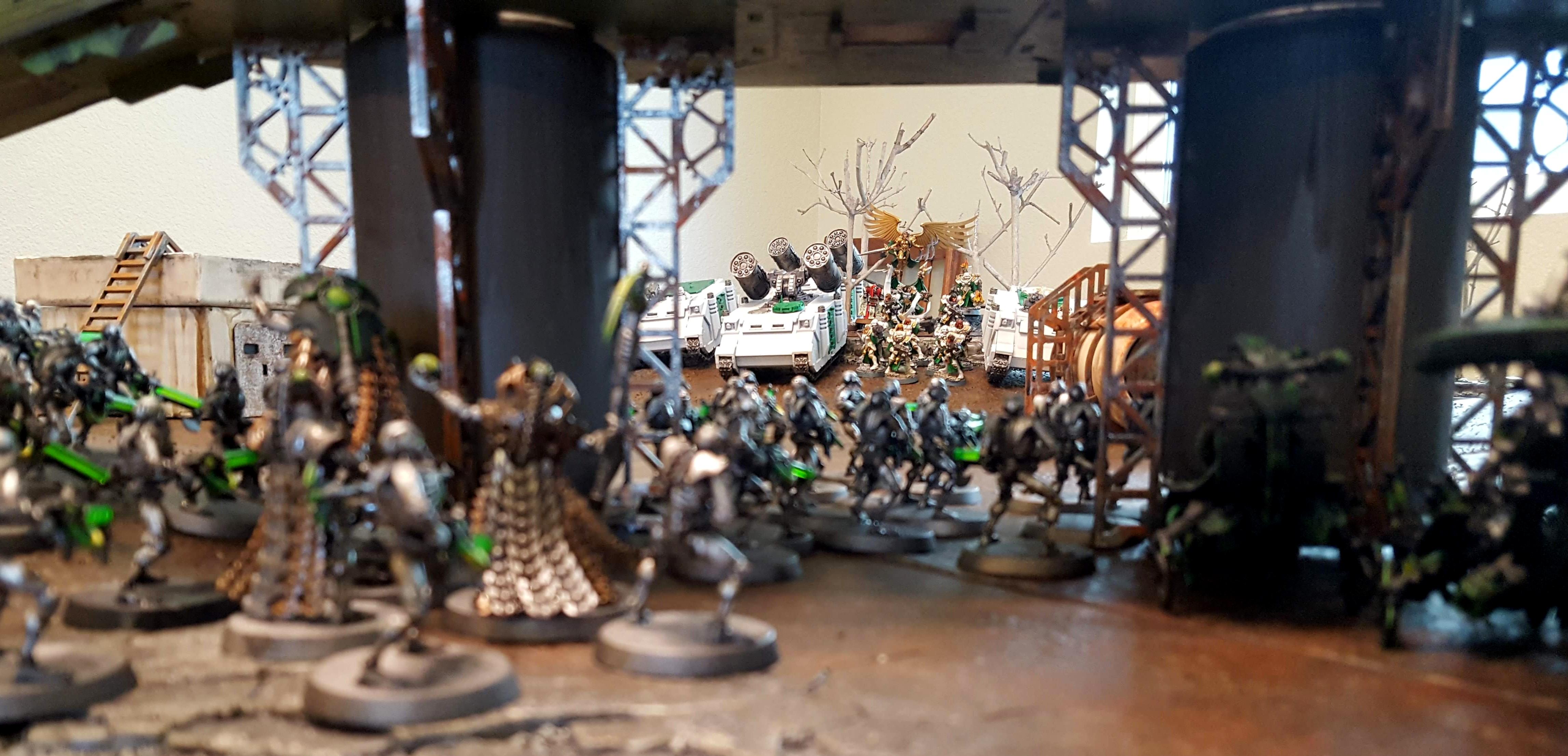 The Emperor's Retribution rolls over the hill and closes in on the xenos abomination