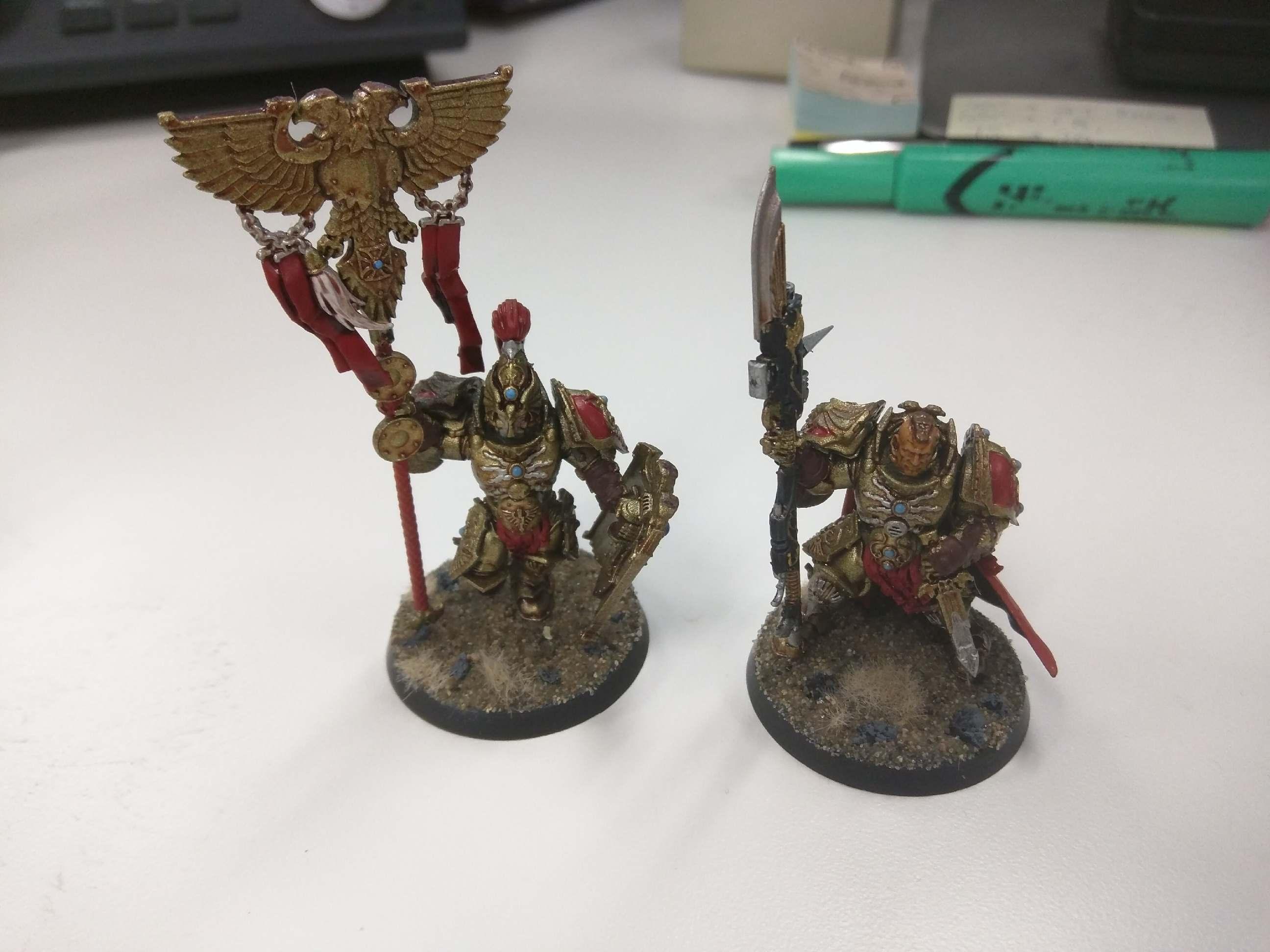 Shield-Captain &amp; Vexilus Praetor carrying Custodes Vexilla