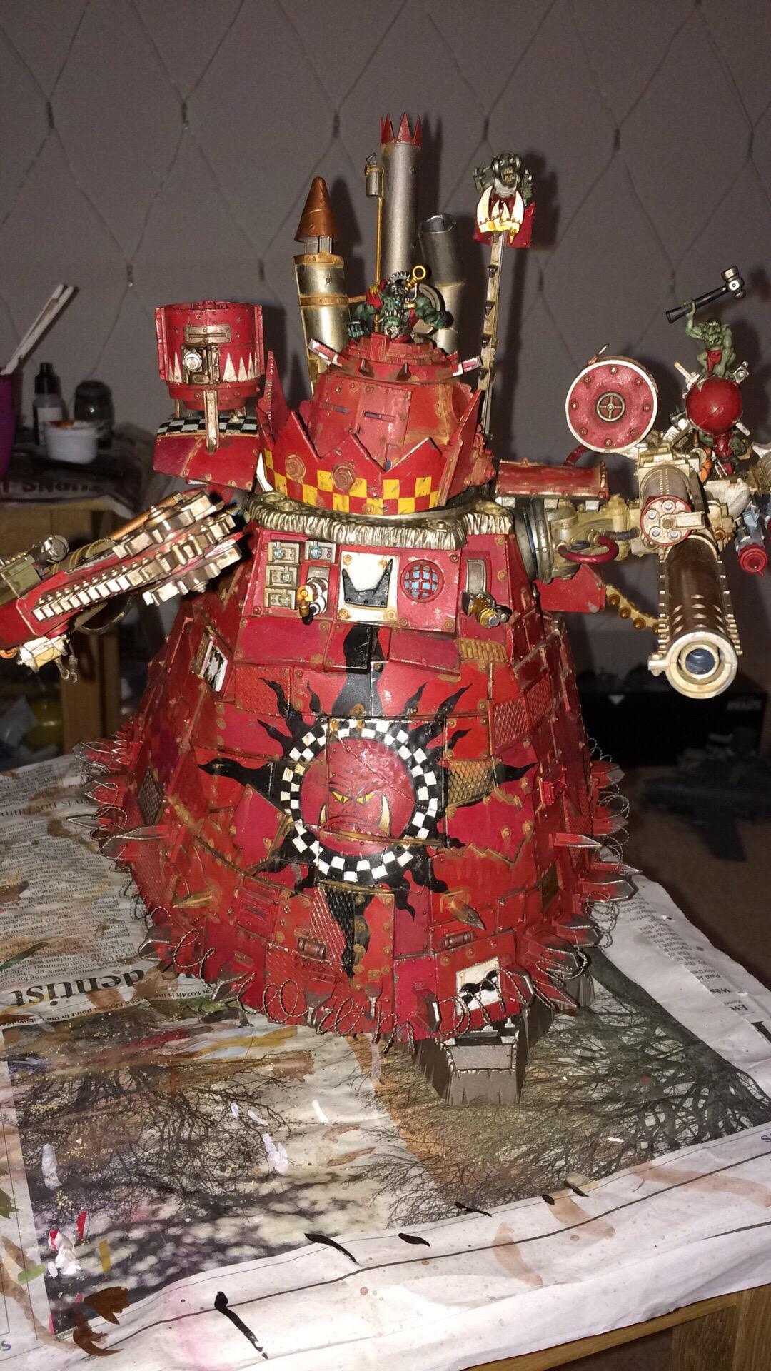 Stompa ork. 40k. Evil sunz. 