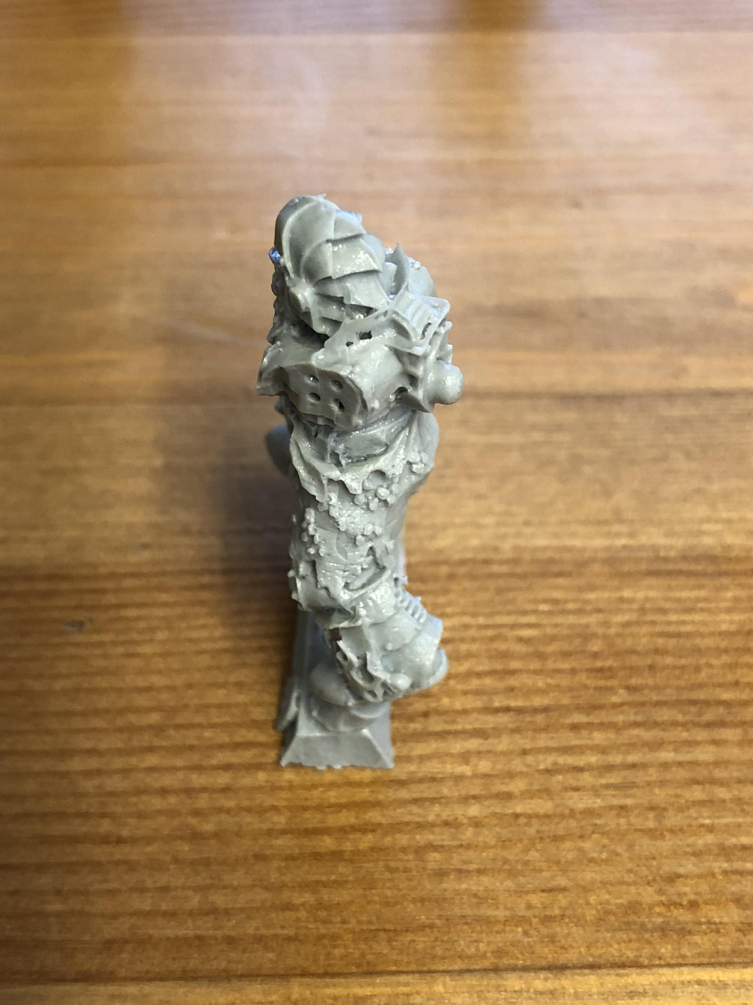 Mould slip on the head, very thin collar