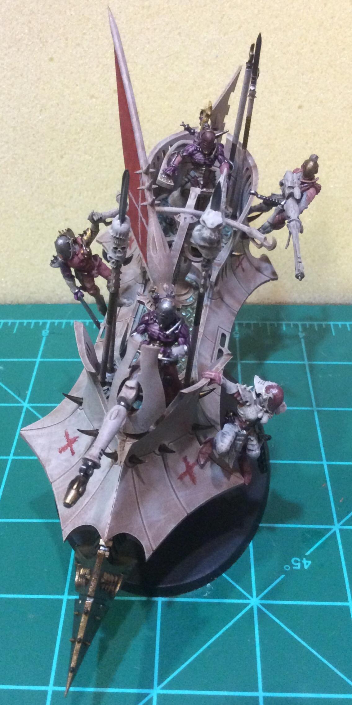 Ambulance, Conversion, Dark Eldar, Drukhari, For Fun, Kit Bash, Raider, Wrack