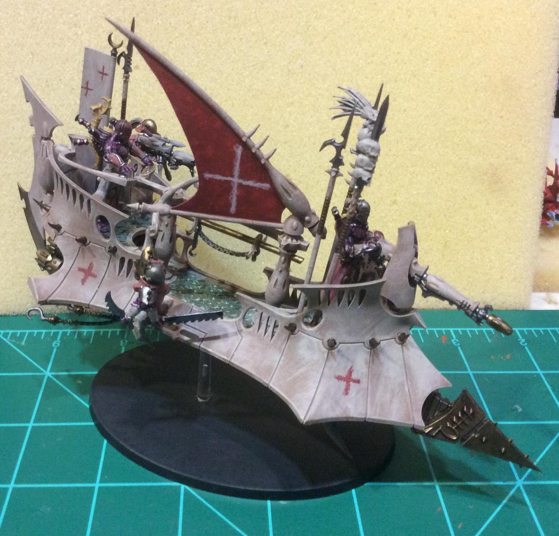 Ambulance, Conversion, Dark Eldar, Drukhari, For Fun, Kit Bash, Raider, Wrack