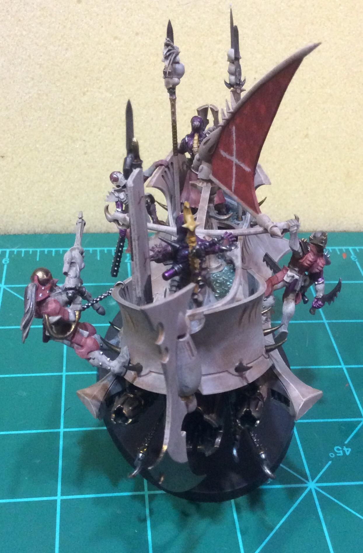 Ambulance, Conversion, Dark Eldar, Drukhari, For Fun, Kit Bash, Raider, Wrack