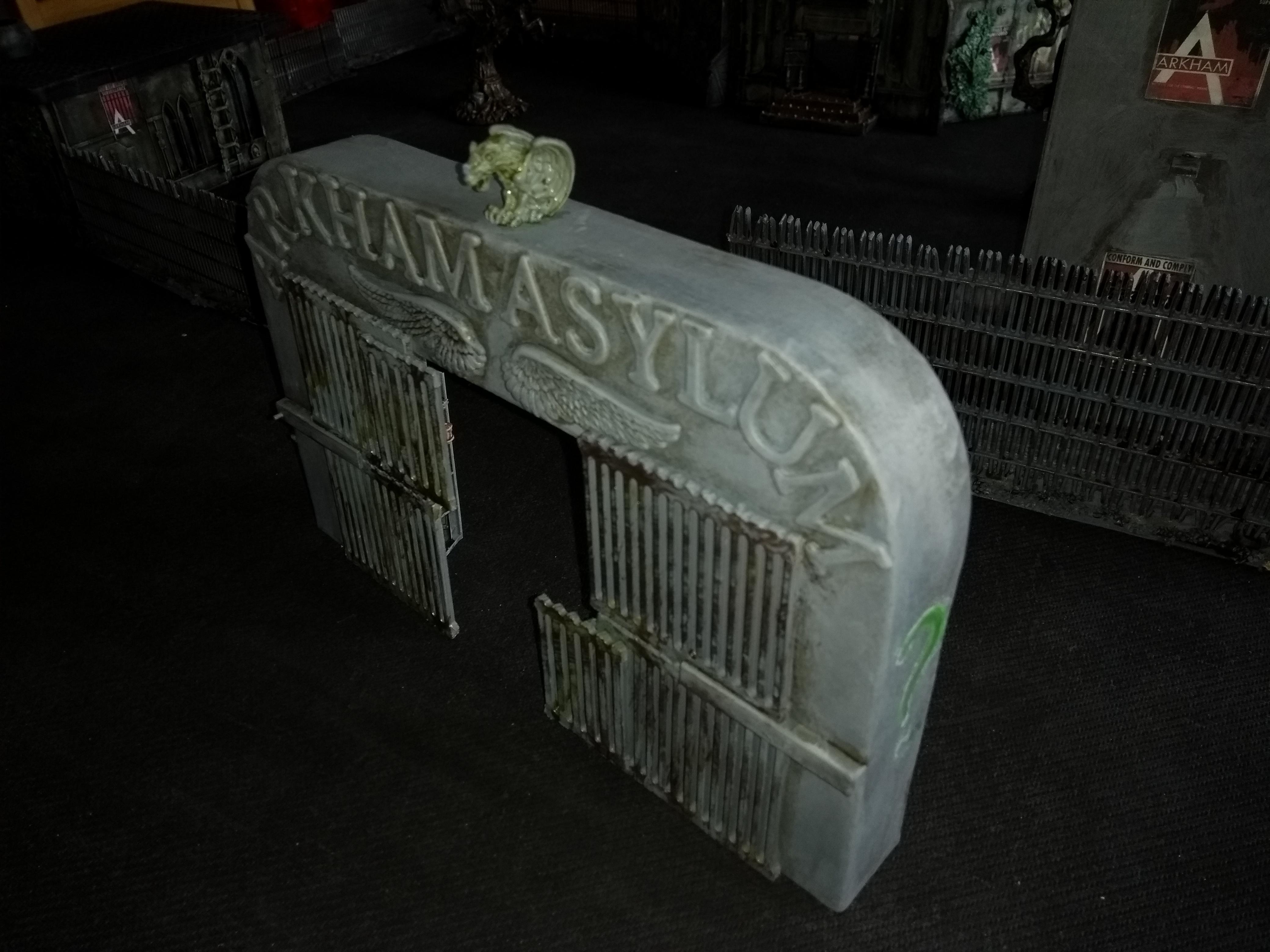 Asylum gate 