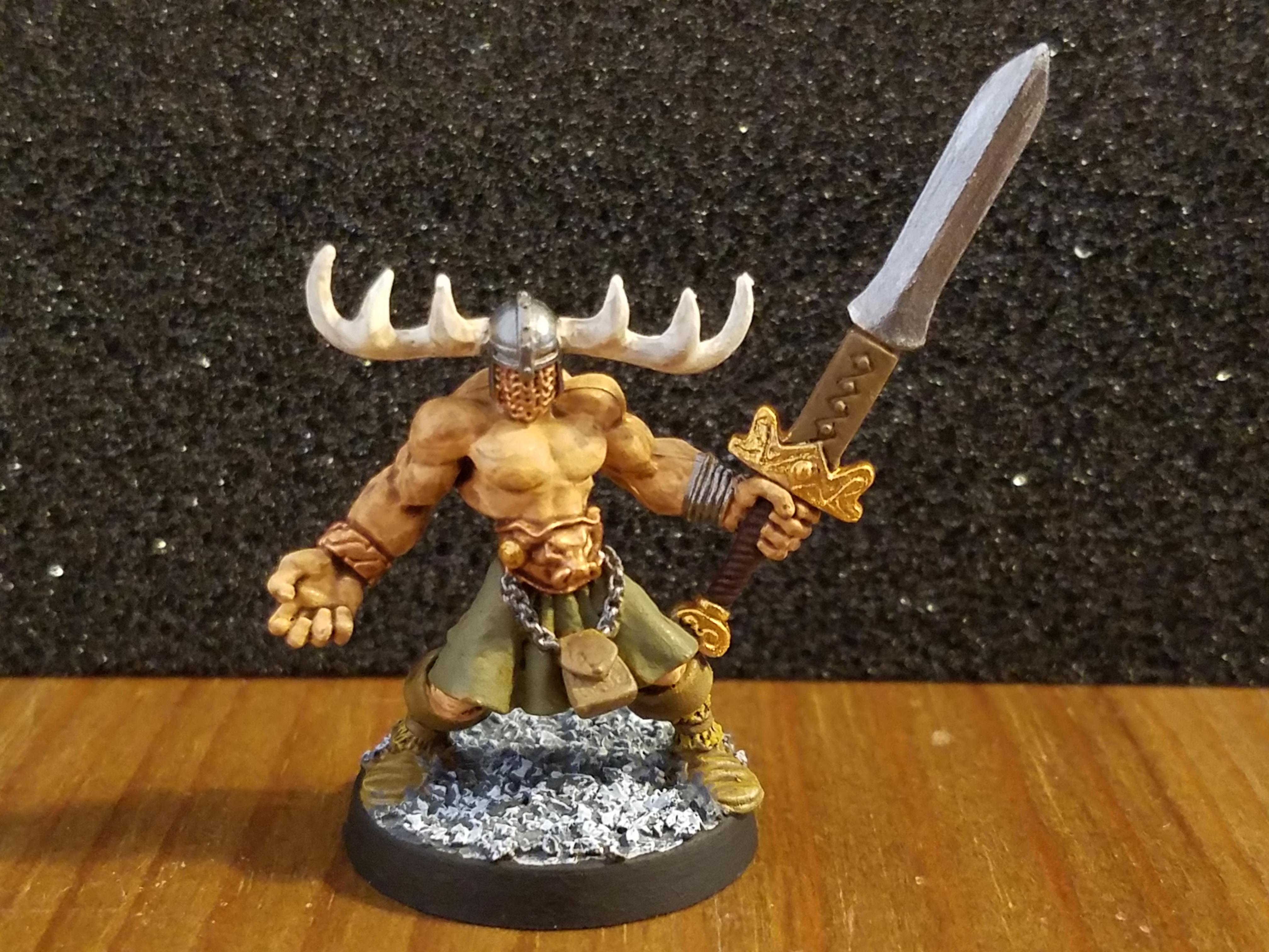 Celtos, Swordsman, Celtos Horned Swordsman