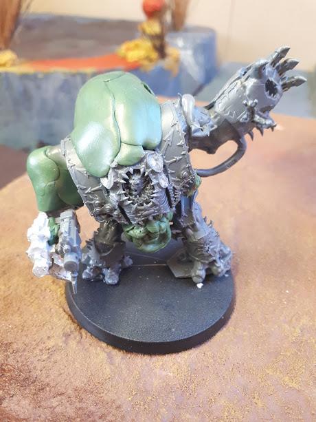 nurgle helbrute trying to make it look like a blight hauler