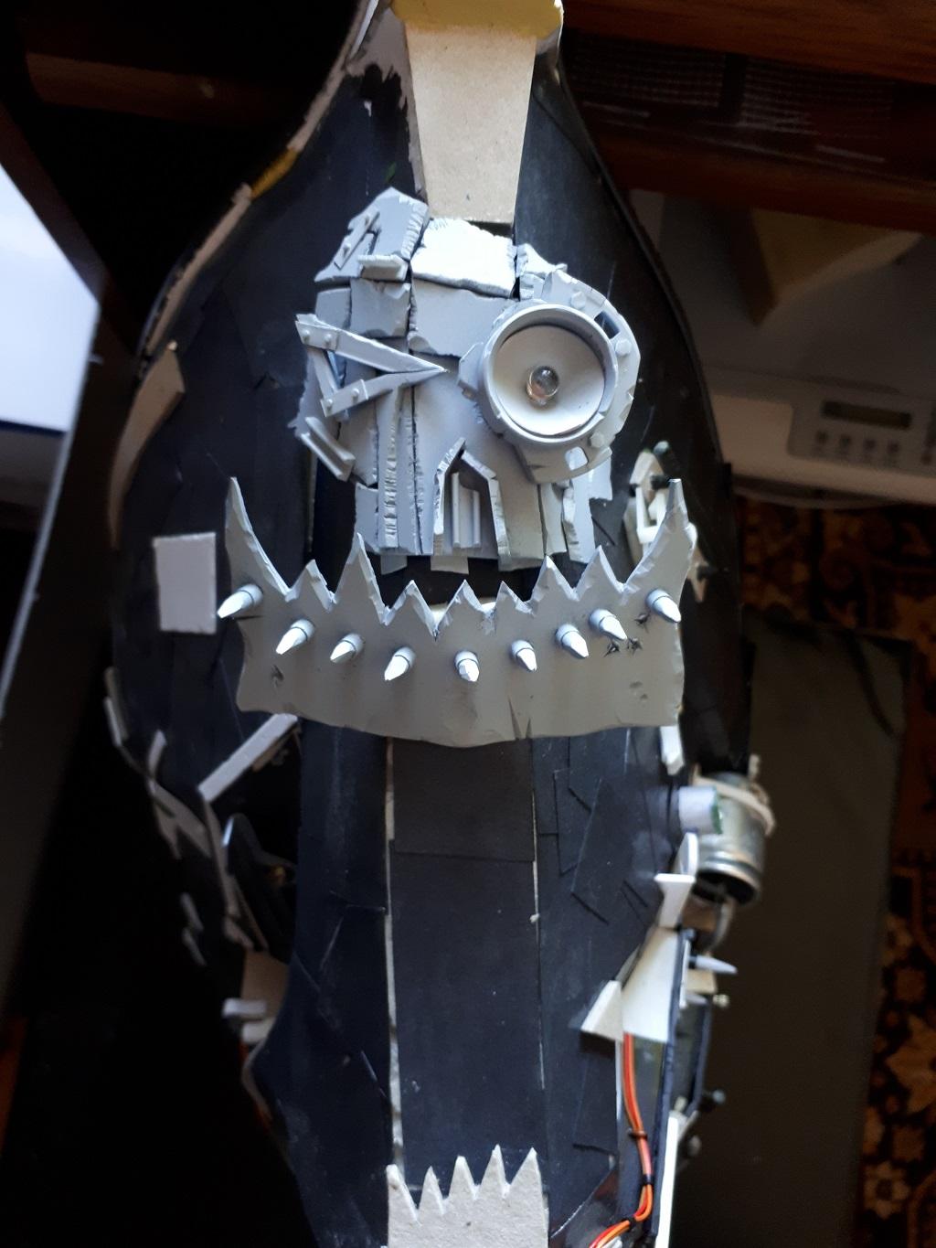 Skull with primer. On the prow