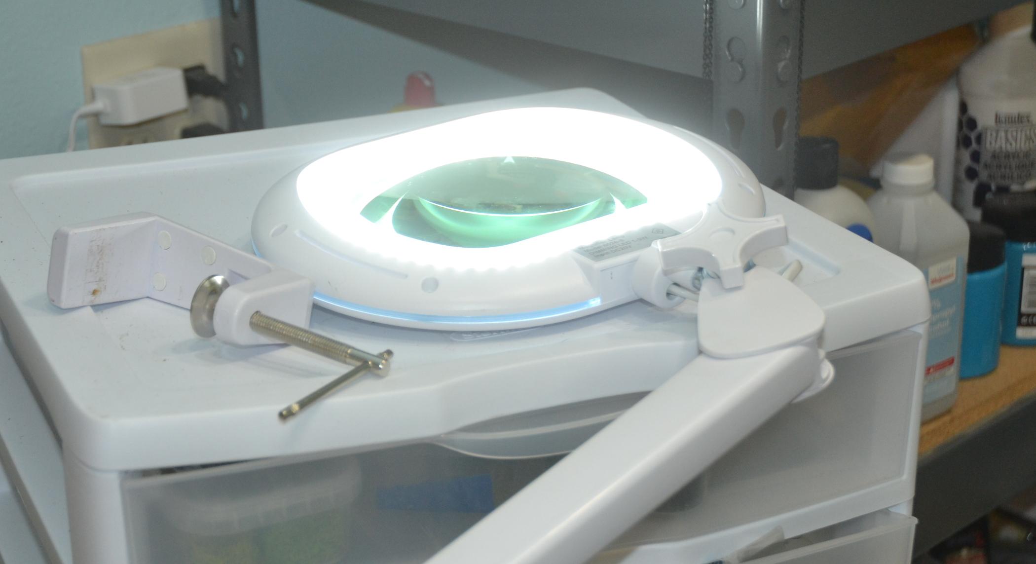 Brightech, Magnifying Lamp