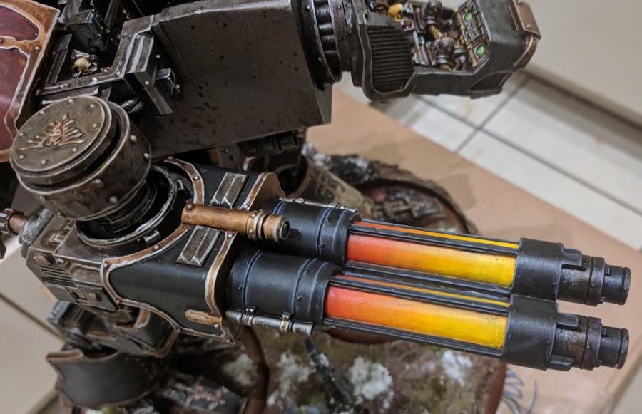 Titan, Warhound