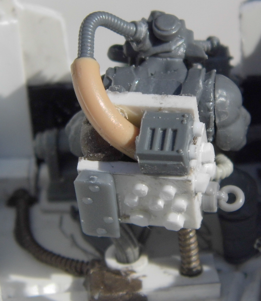 Orks, The commander has his brain wired to the squiggoth's