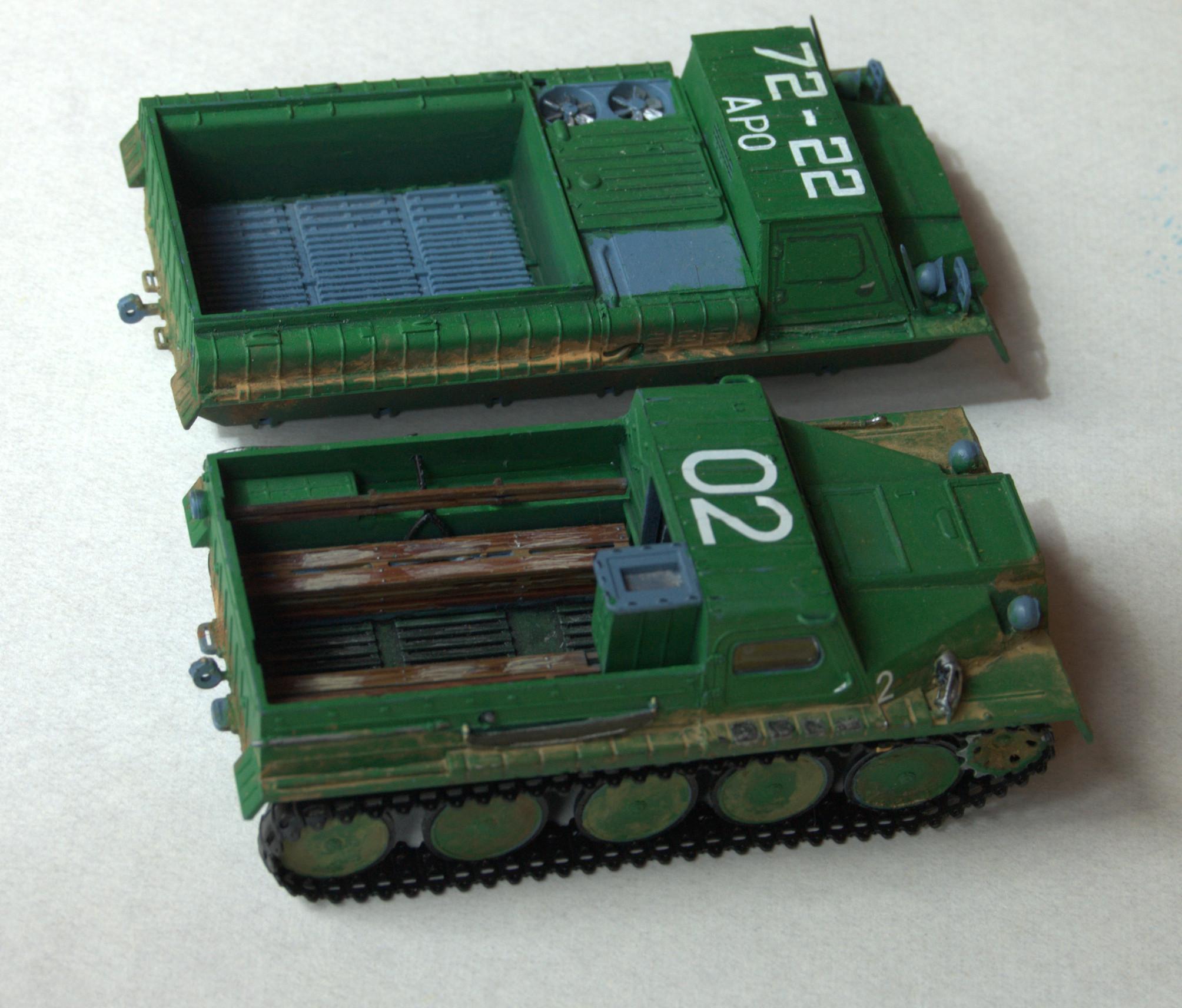 Tracked Transport, Vehicle