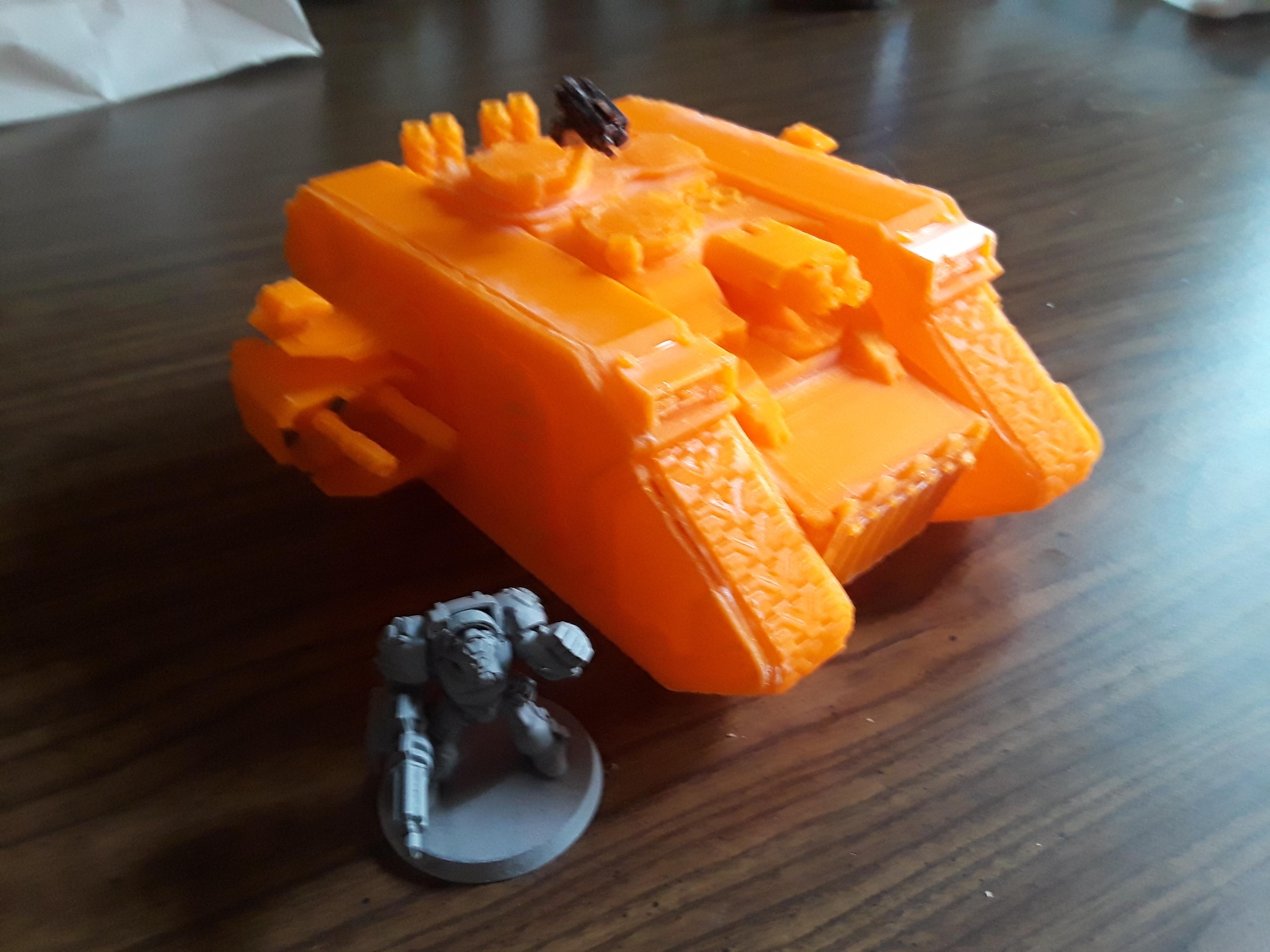 3D prints Land Raider