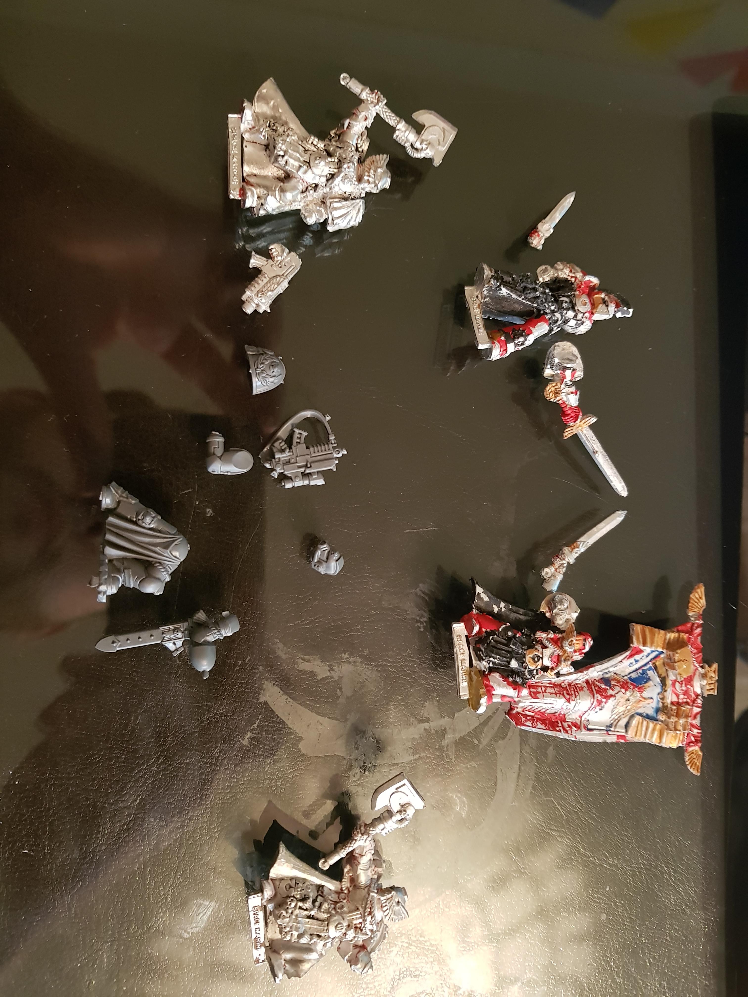 Blood Ravens, Chapter Ancient, Chapter Banner, Chapter Champion, Honour Guard, Standard Bearer