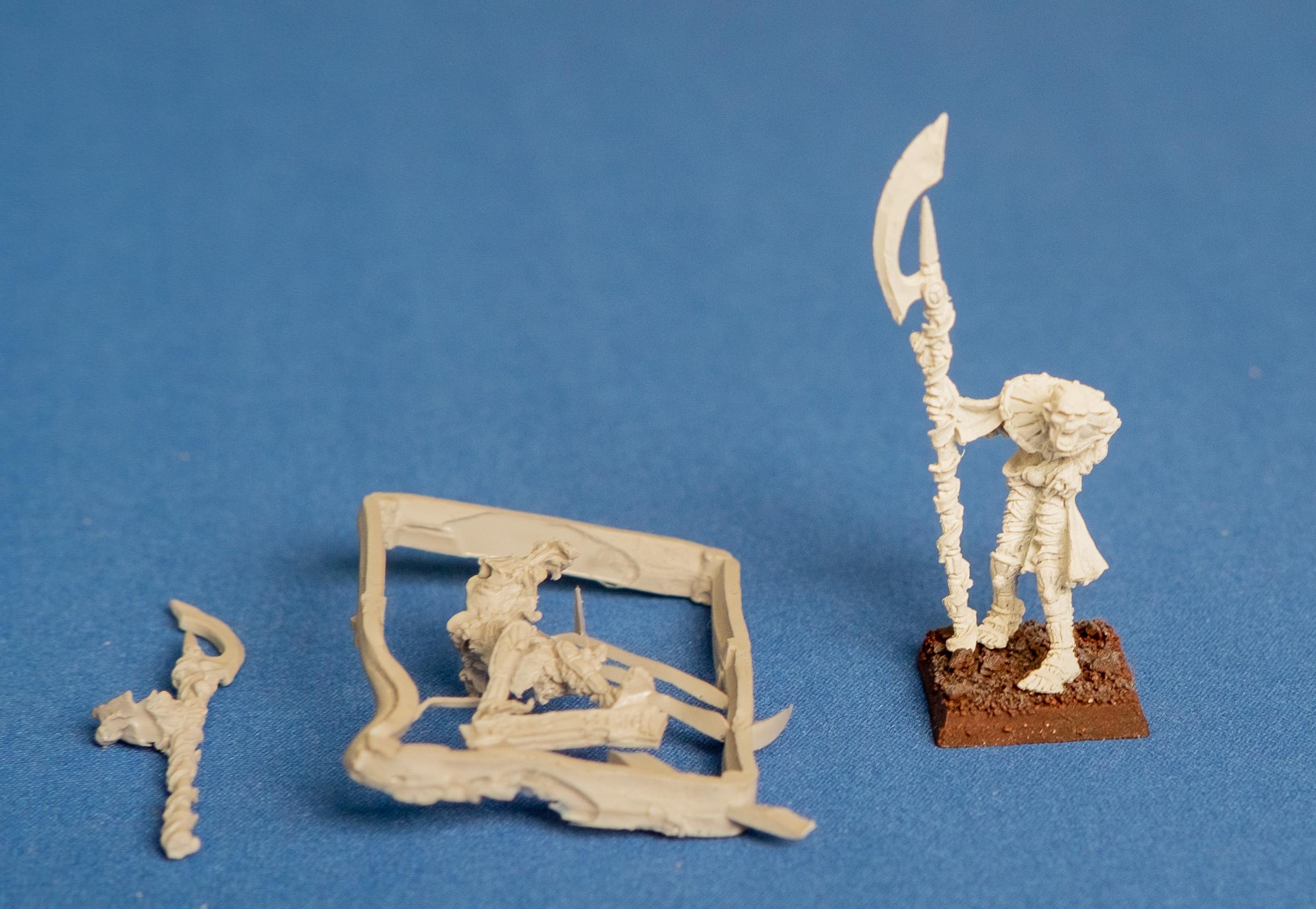 Tomb Kings, liche priest