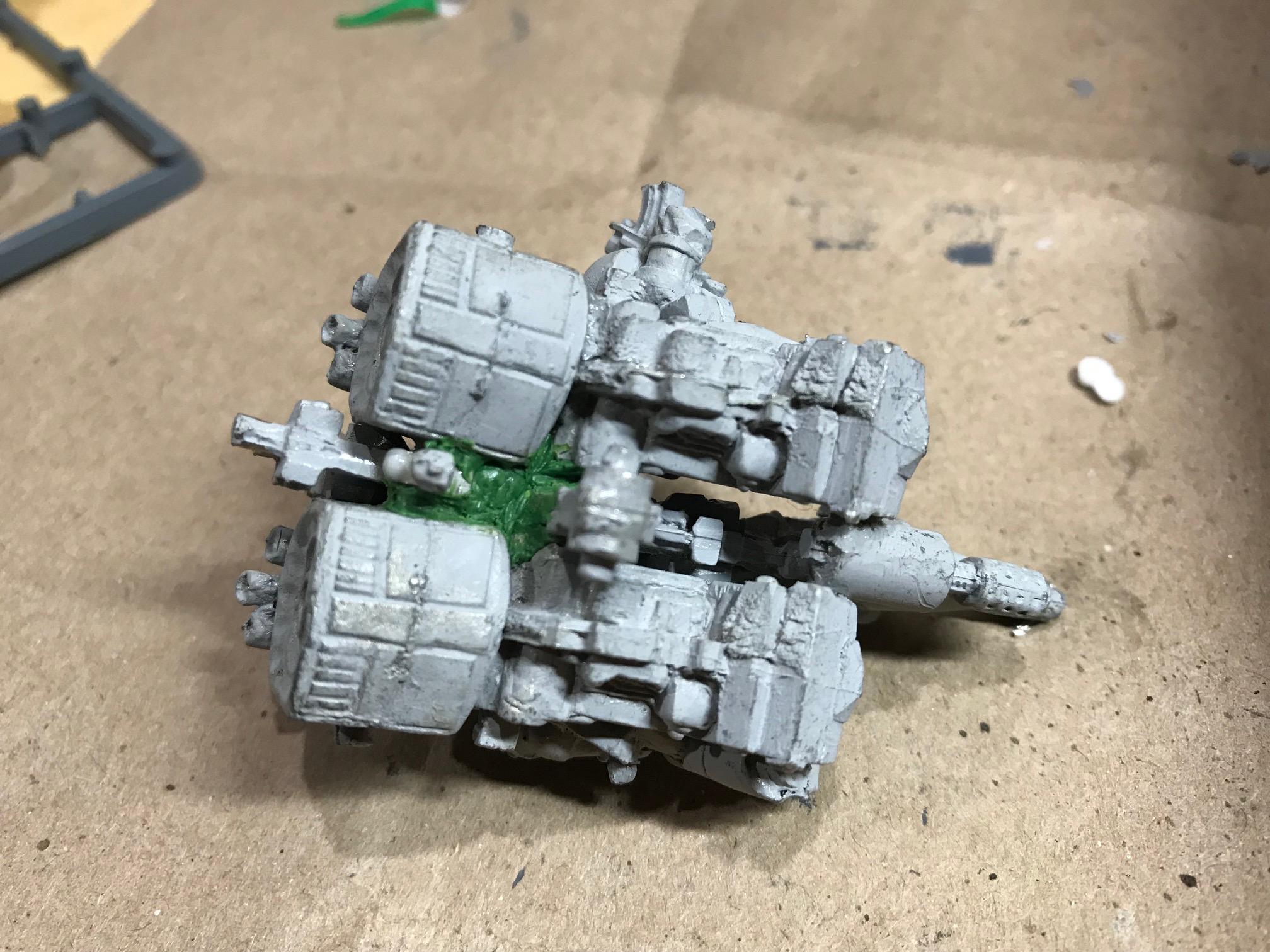 old skool Space Marine speeder, showing weird greenstuff