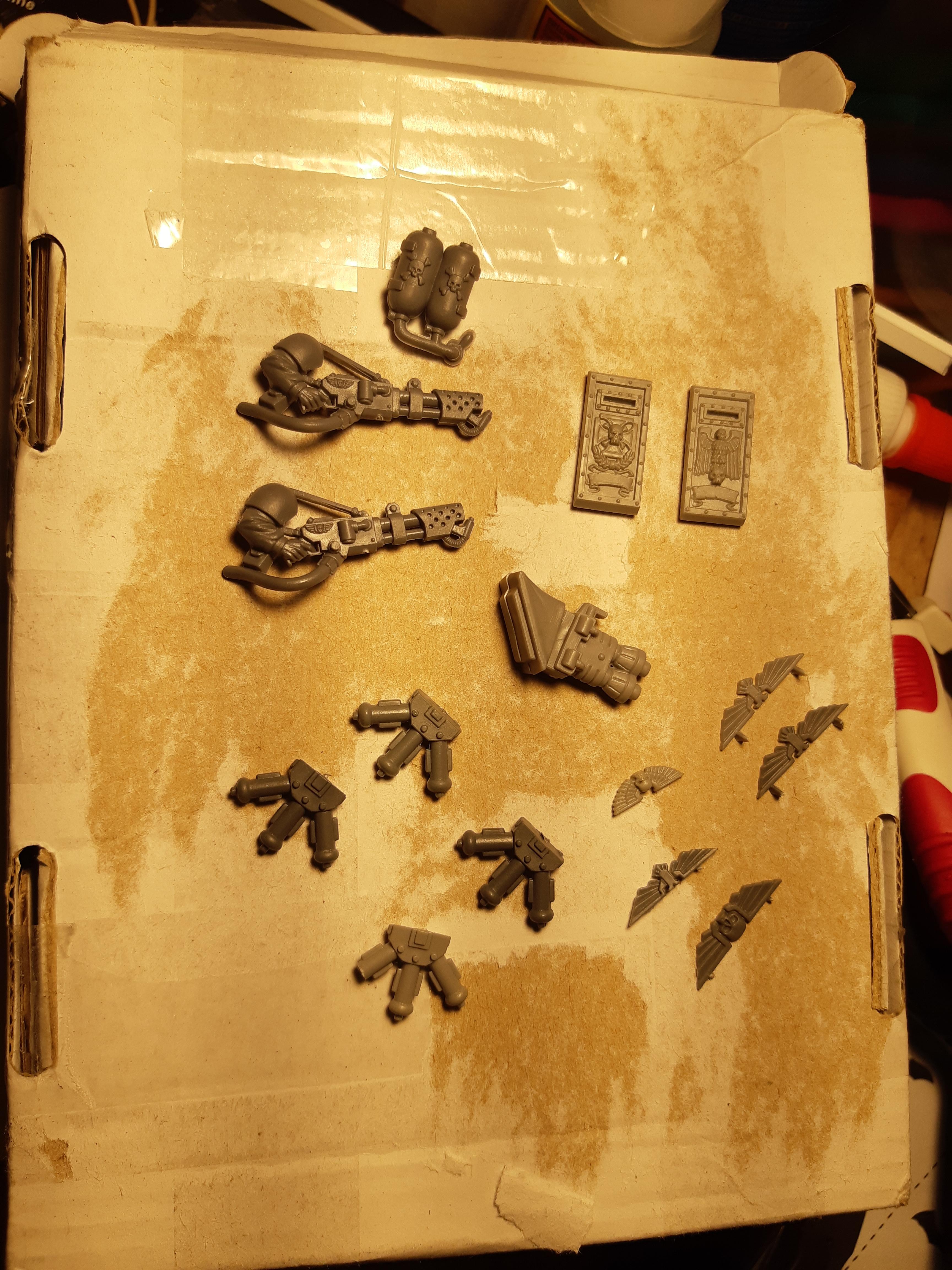 Plastic 40K bits from Captain Brown