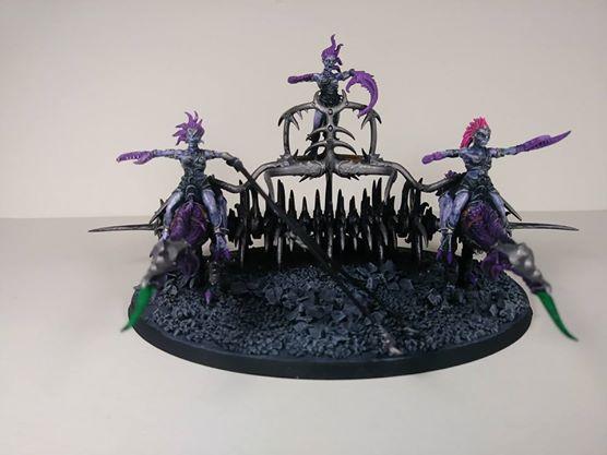 Chaos, Daemonettes, Daemons, Hellflayer, Slaanesh