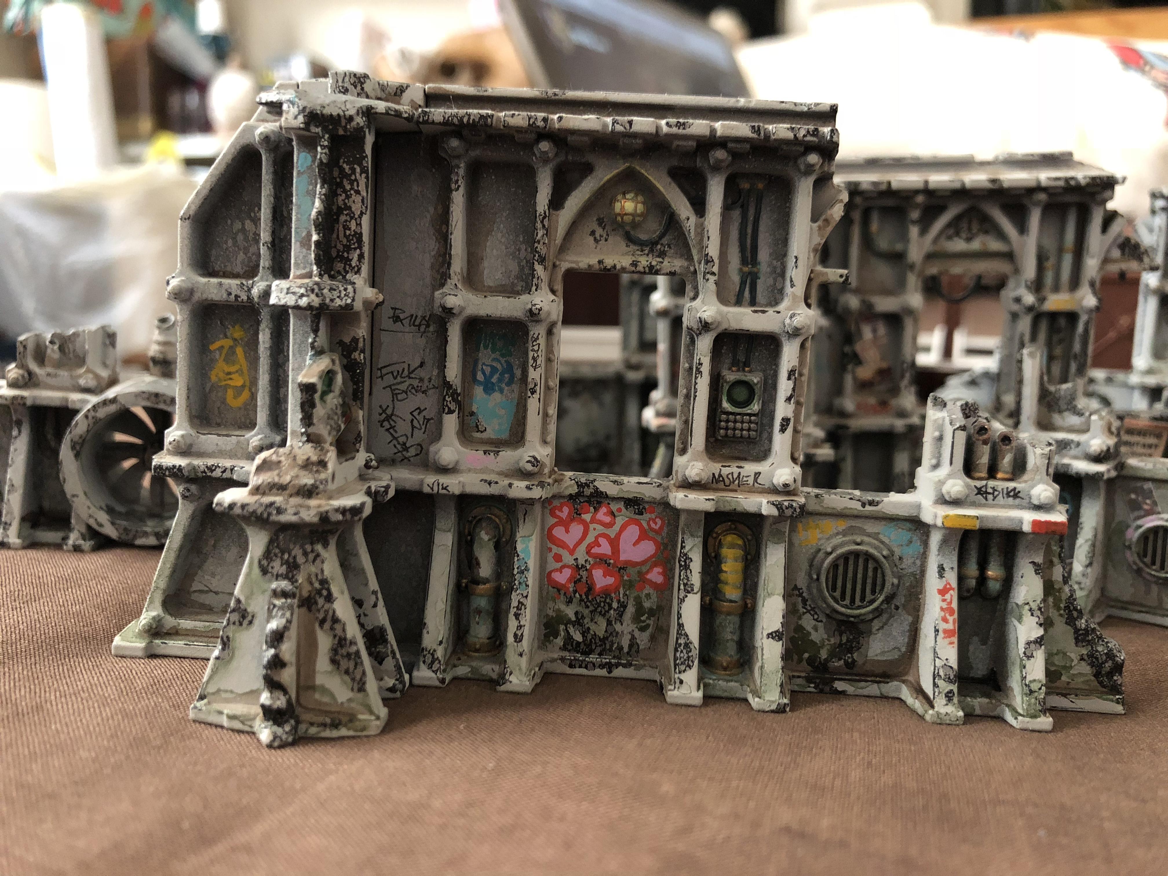 Necromunda, Broken walls