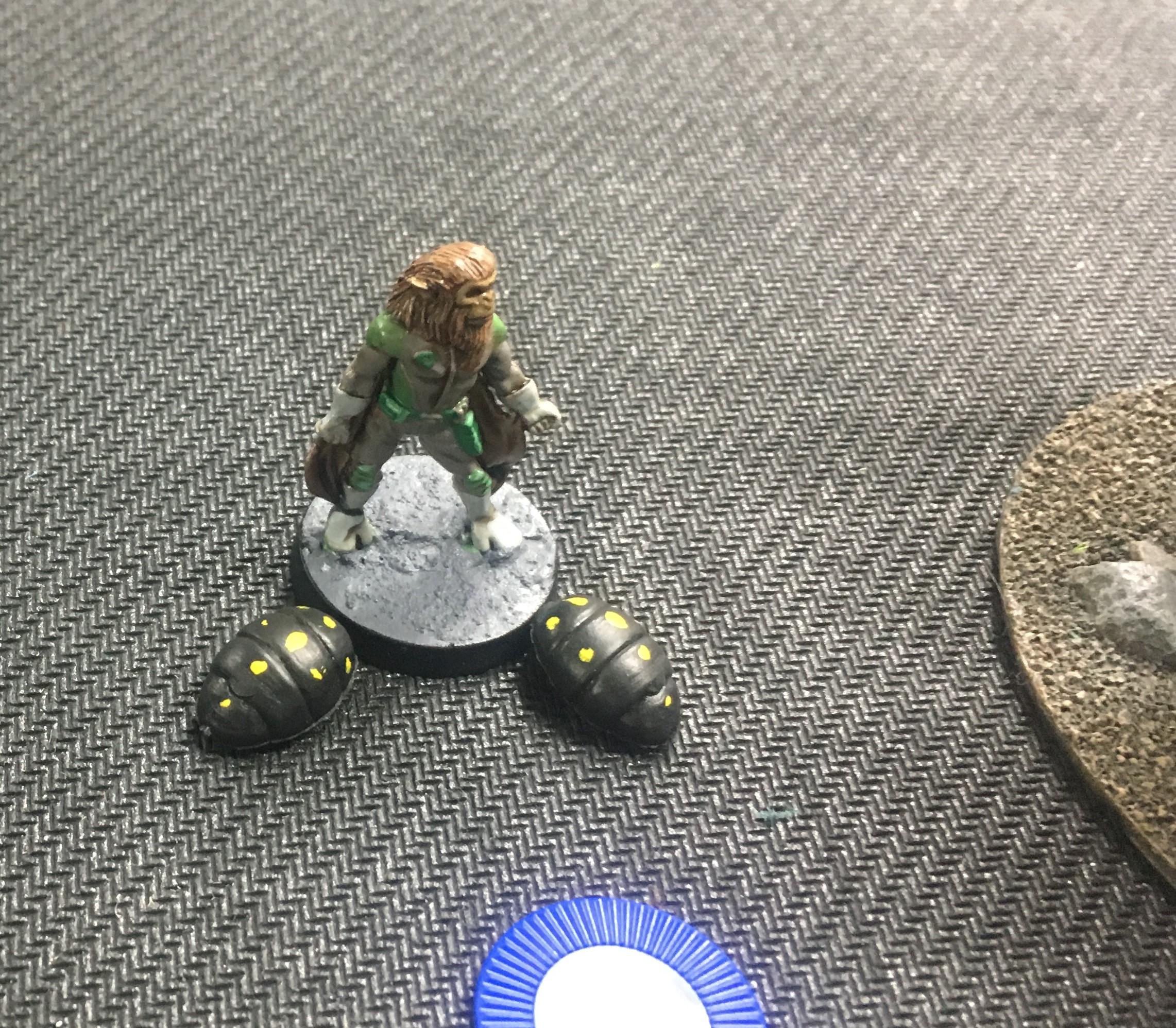 Yazirian Warrior Fights Swamp Slugs