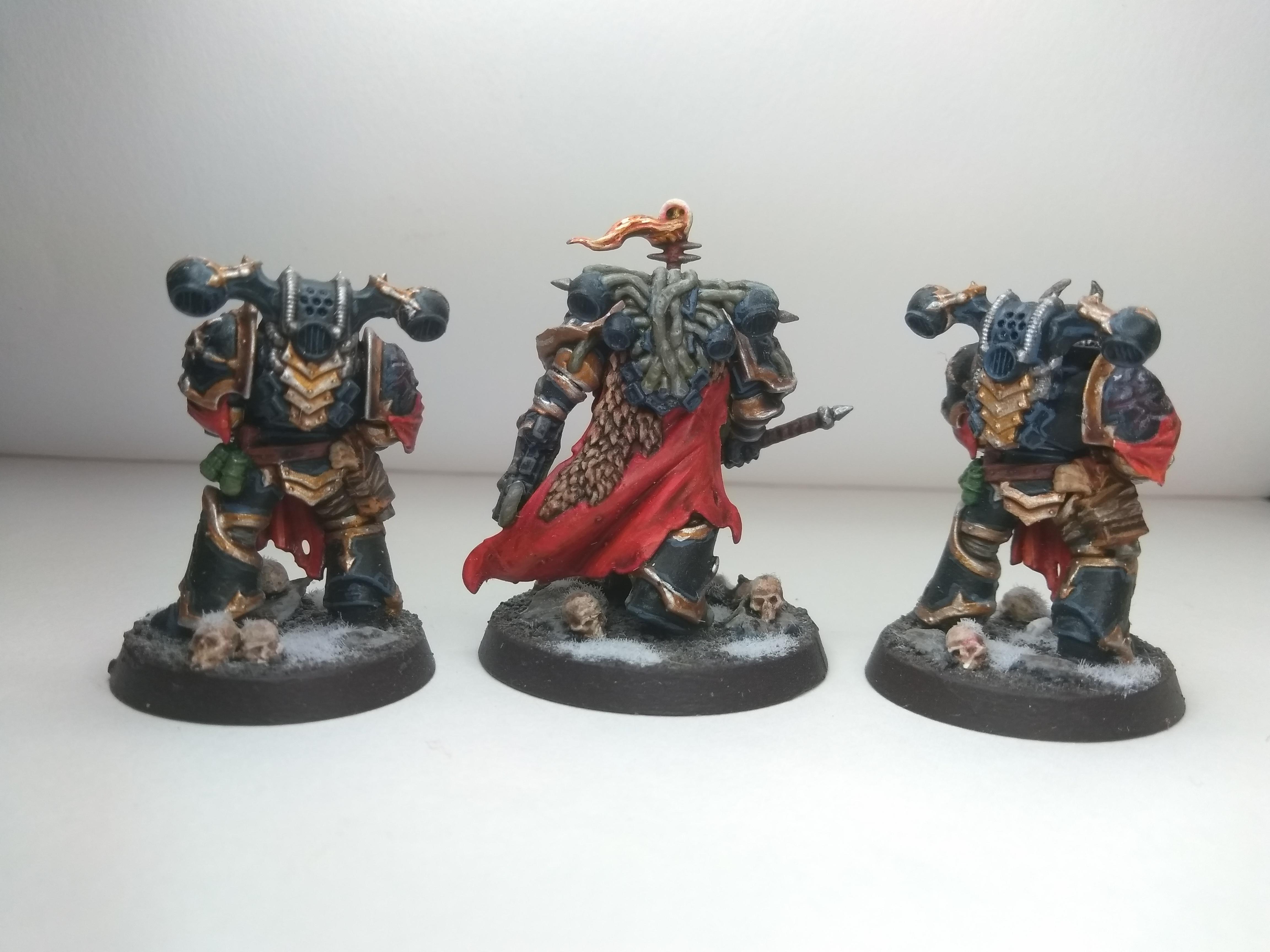 Obsideus Mallex and black legionaries (back)