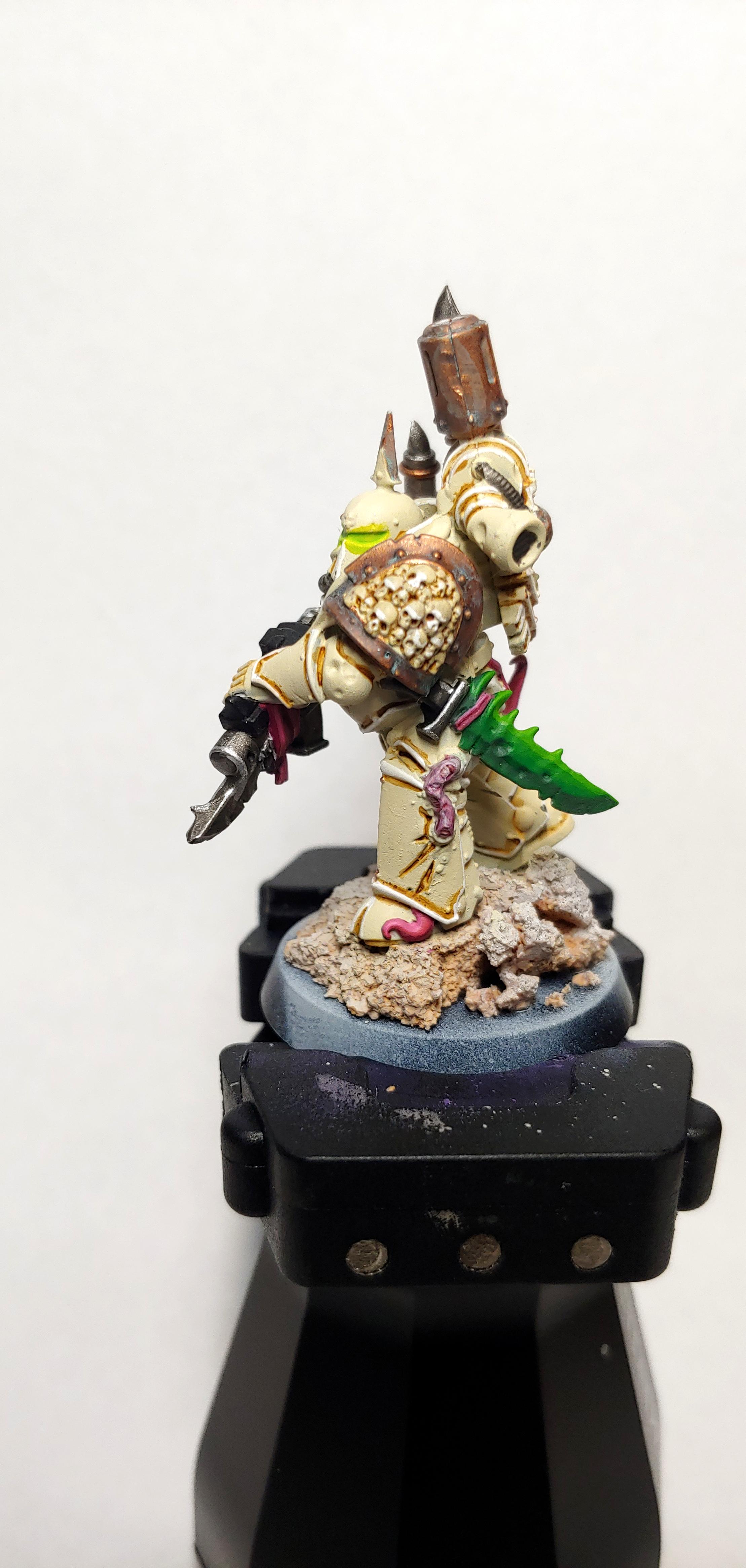 Death guard pallid hand marine